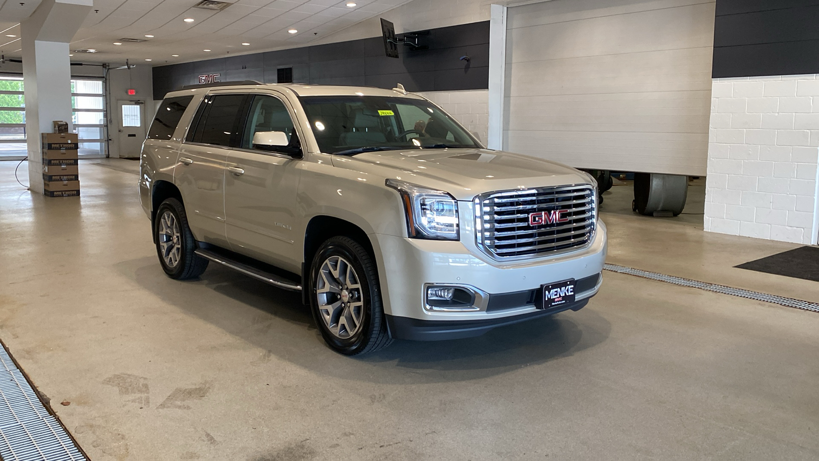 2017 GMC Yukon SLT 4