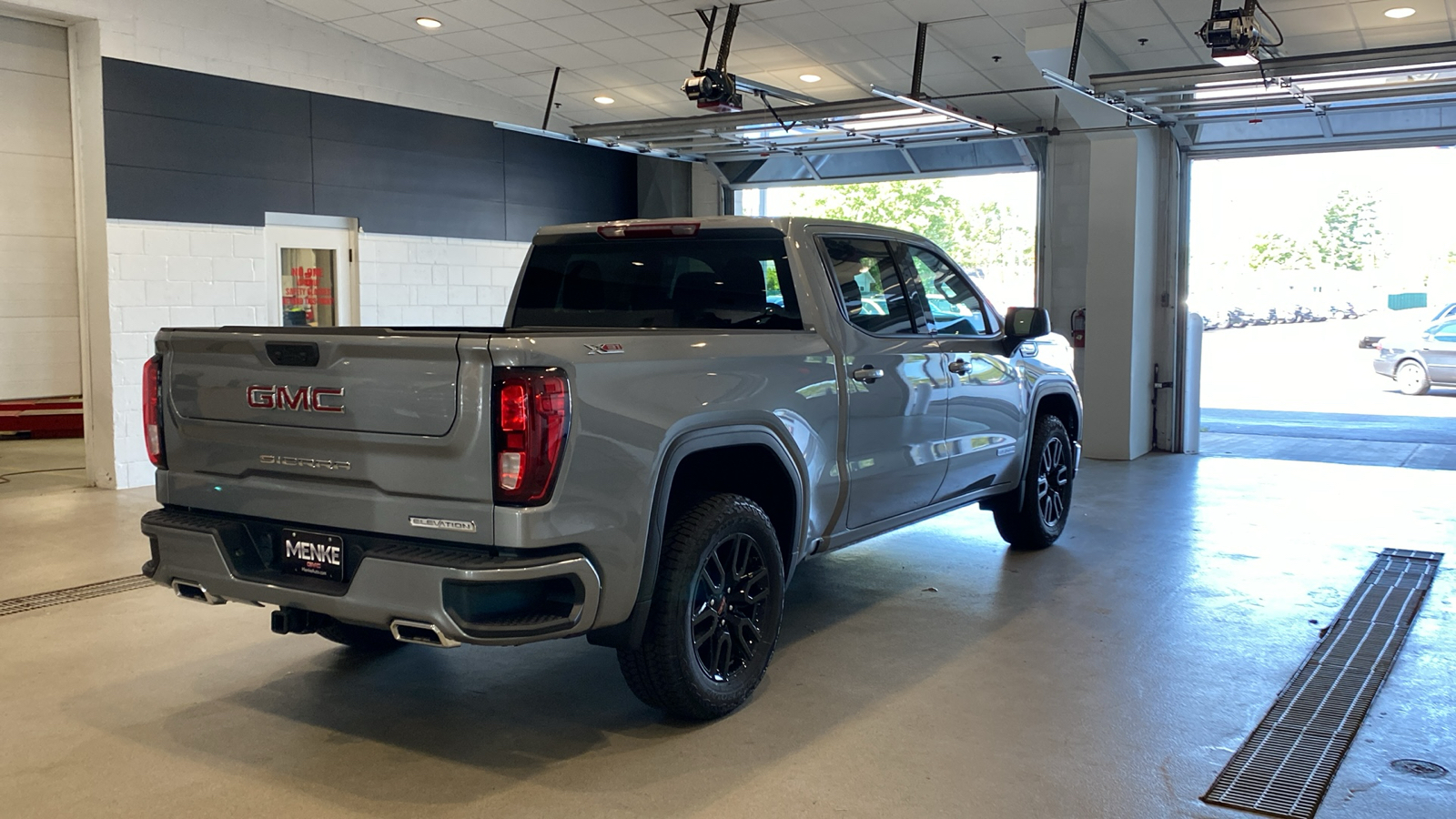 2024 GMC Sierra 1500 Elevation 6