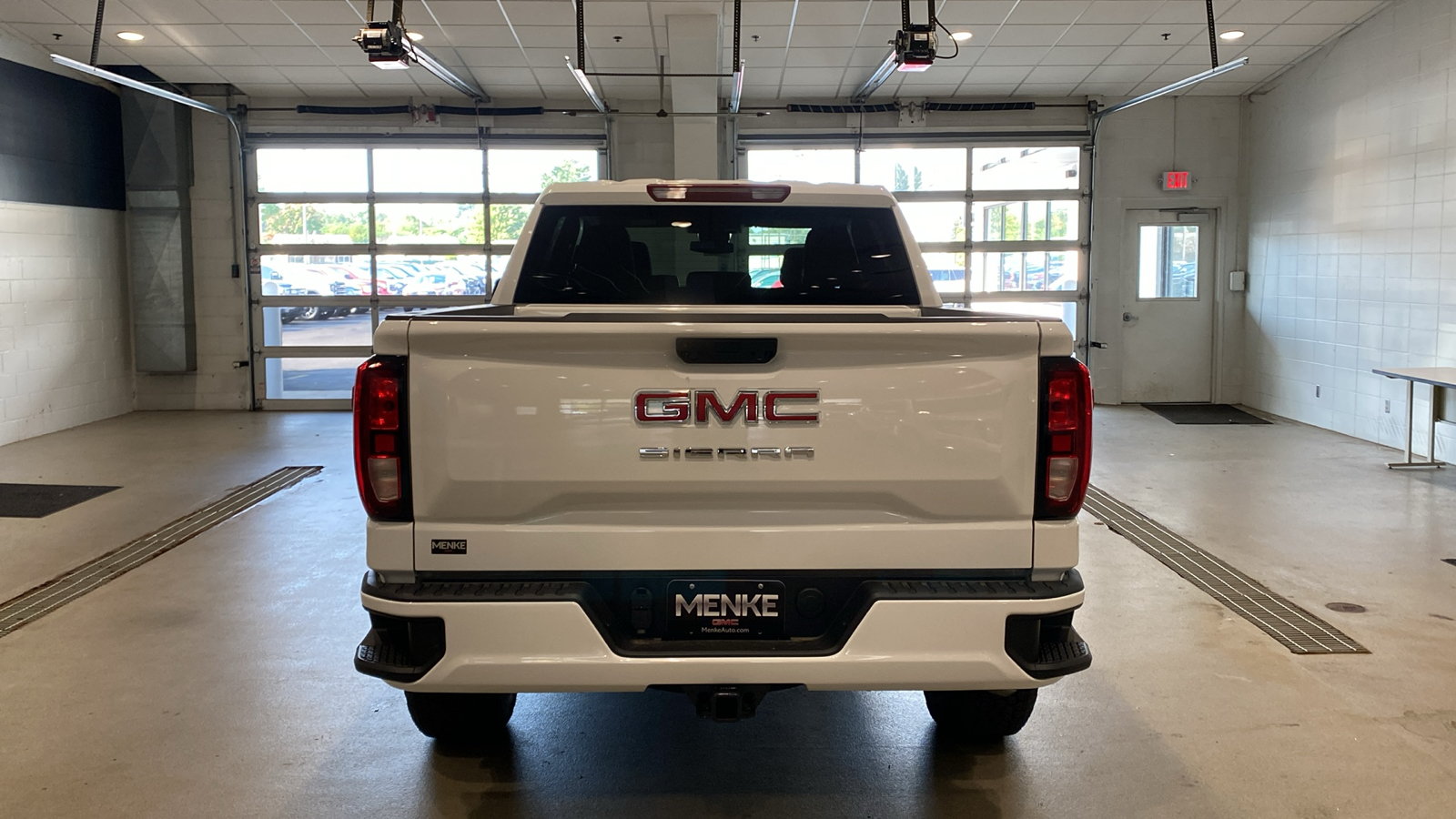 2024 GMC Sierra 1500 Pro 7