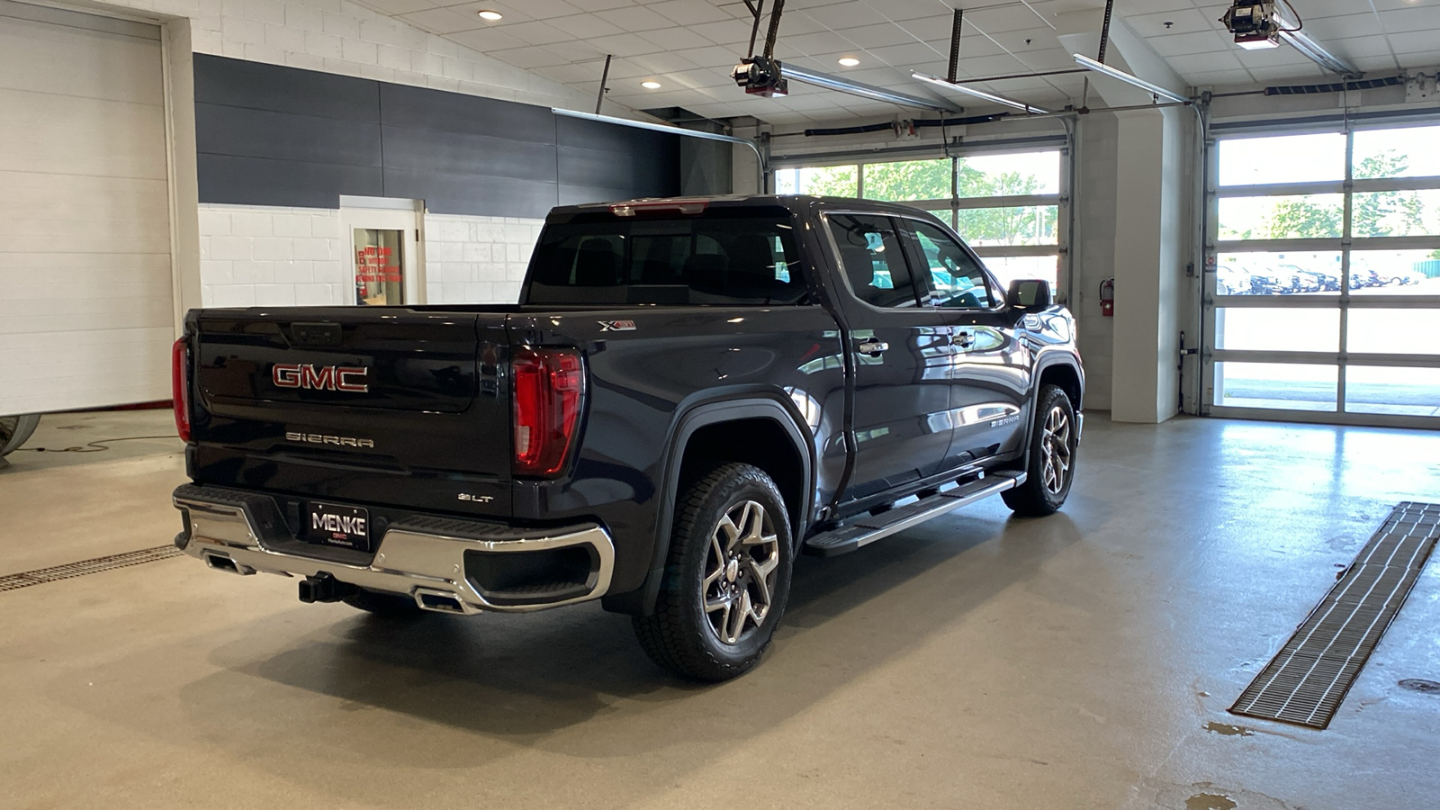 2024 GMC Sierra 1500 SLT 6