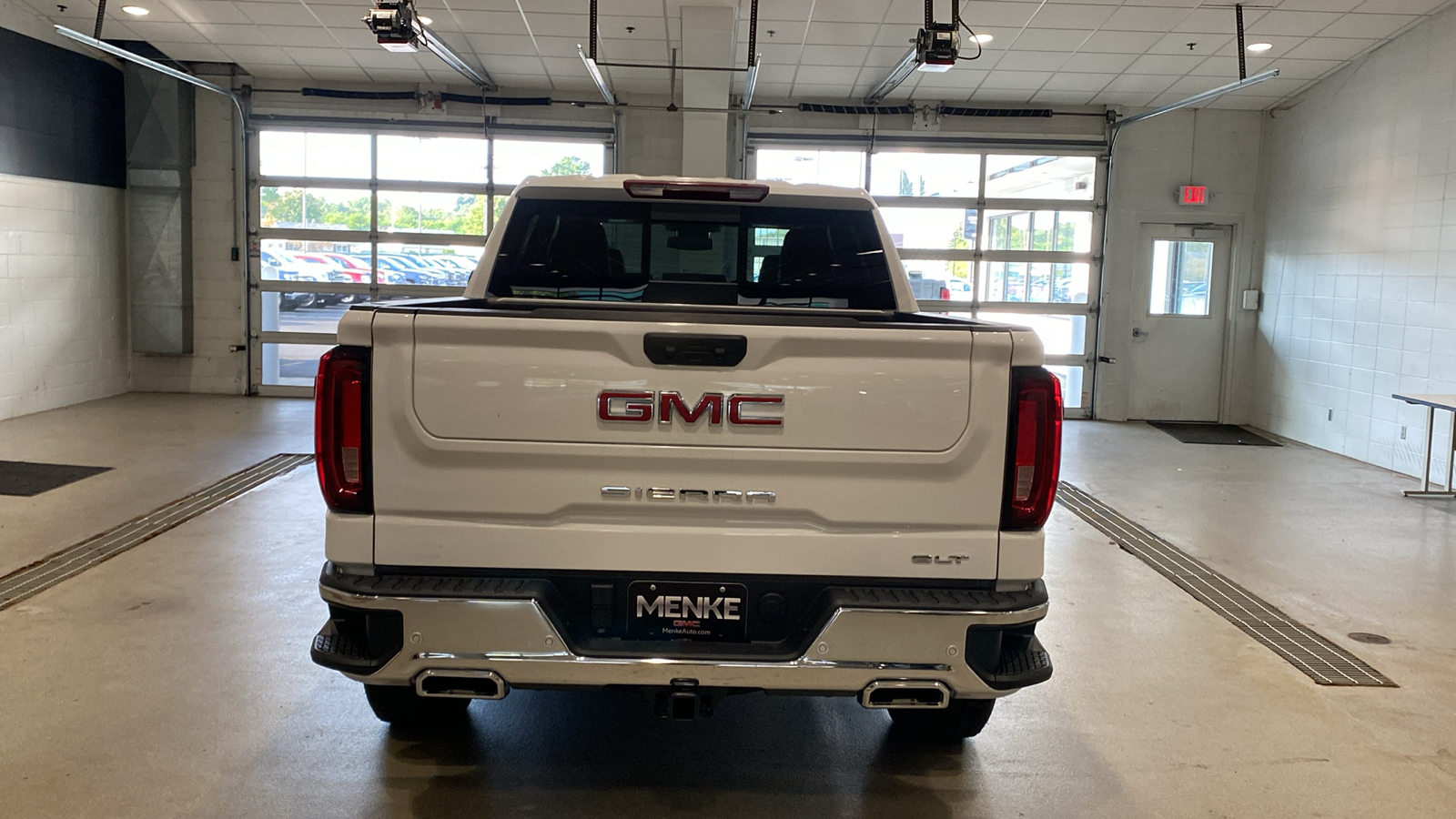 2024 GMC Sierra 1500 SLT 7