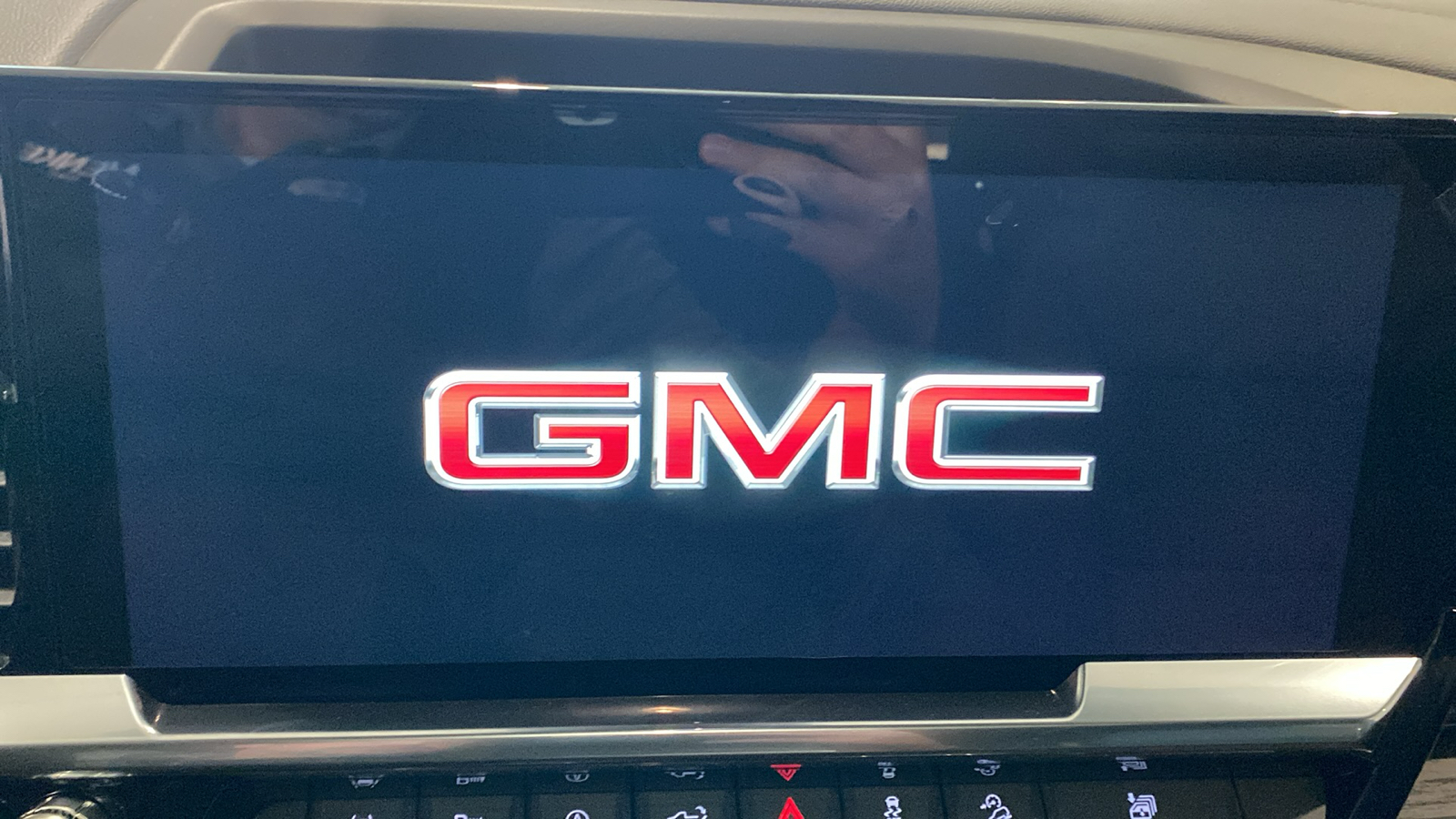 2024 GMC Sierra 1500 SLT 27