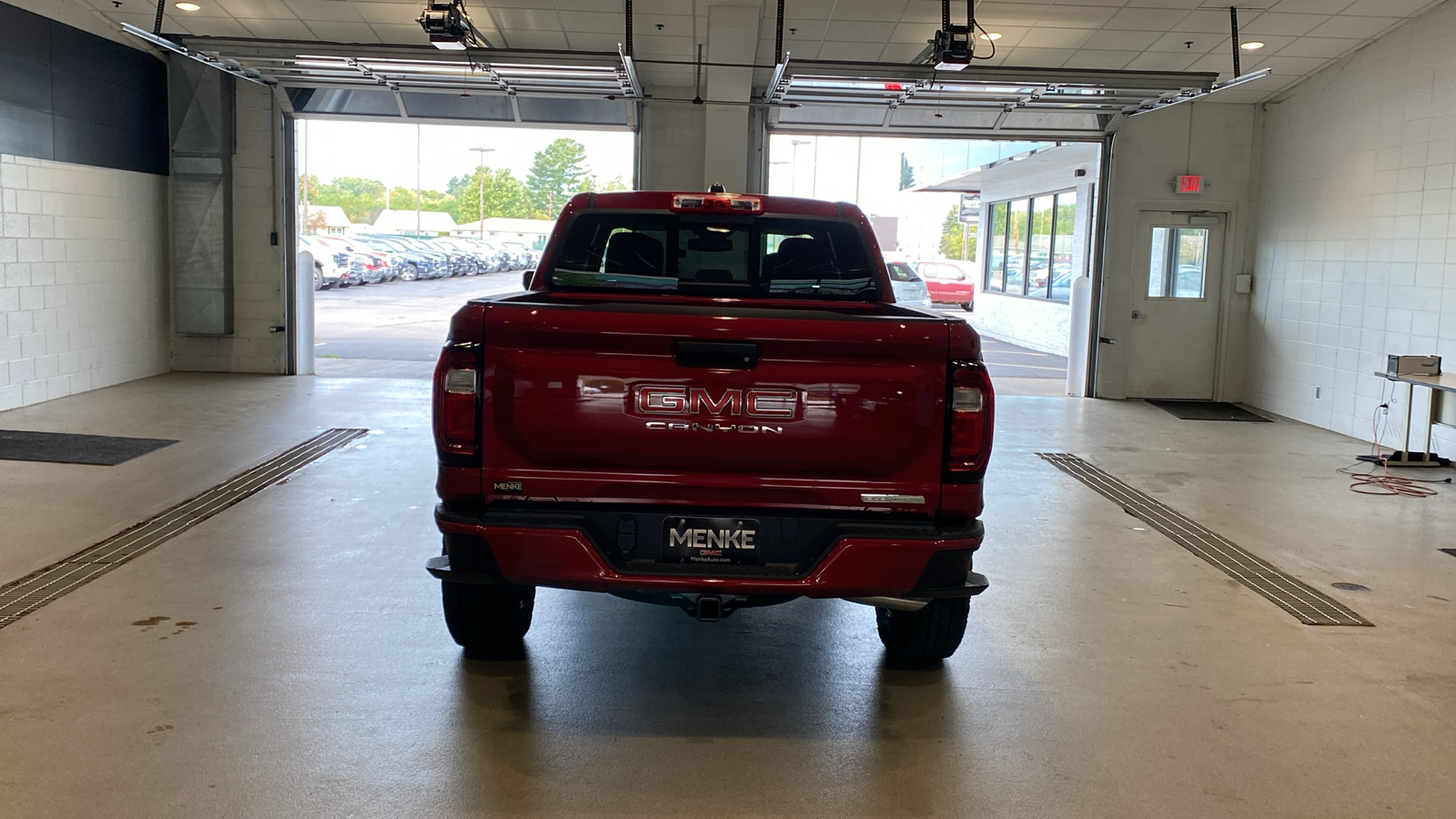 2024 GMC Canyon Elevation 7