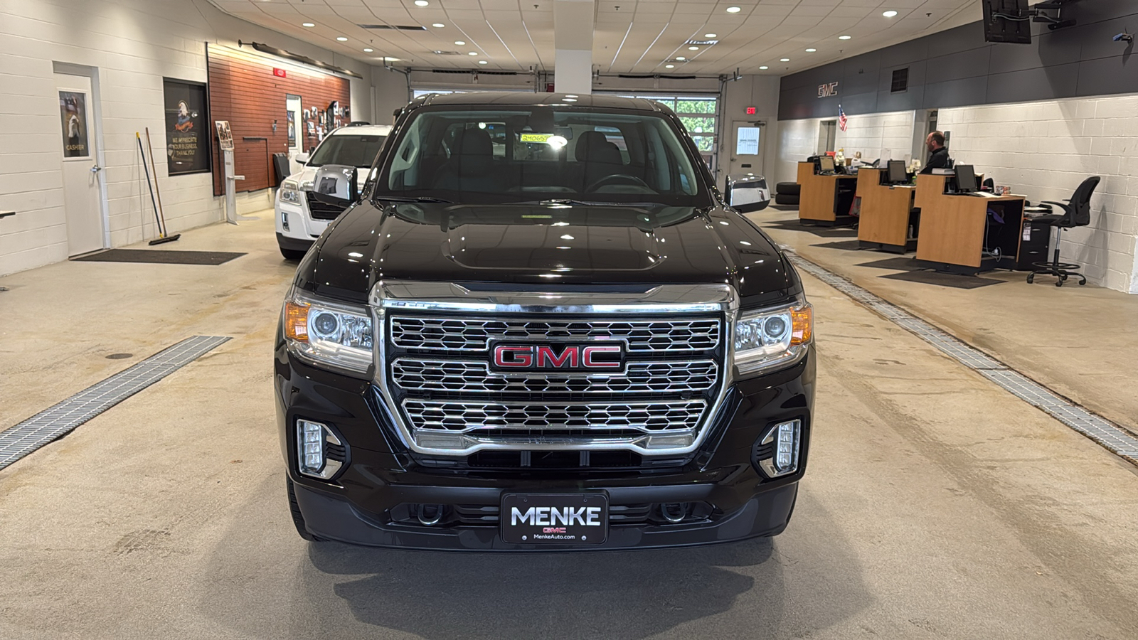 2021 GMC Canyon Denali 3