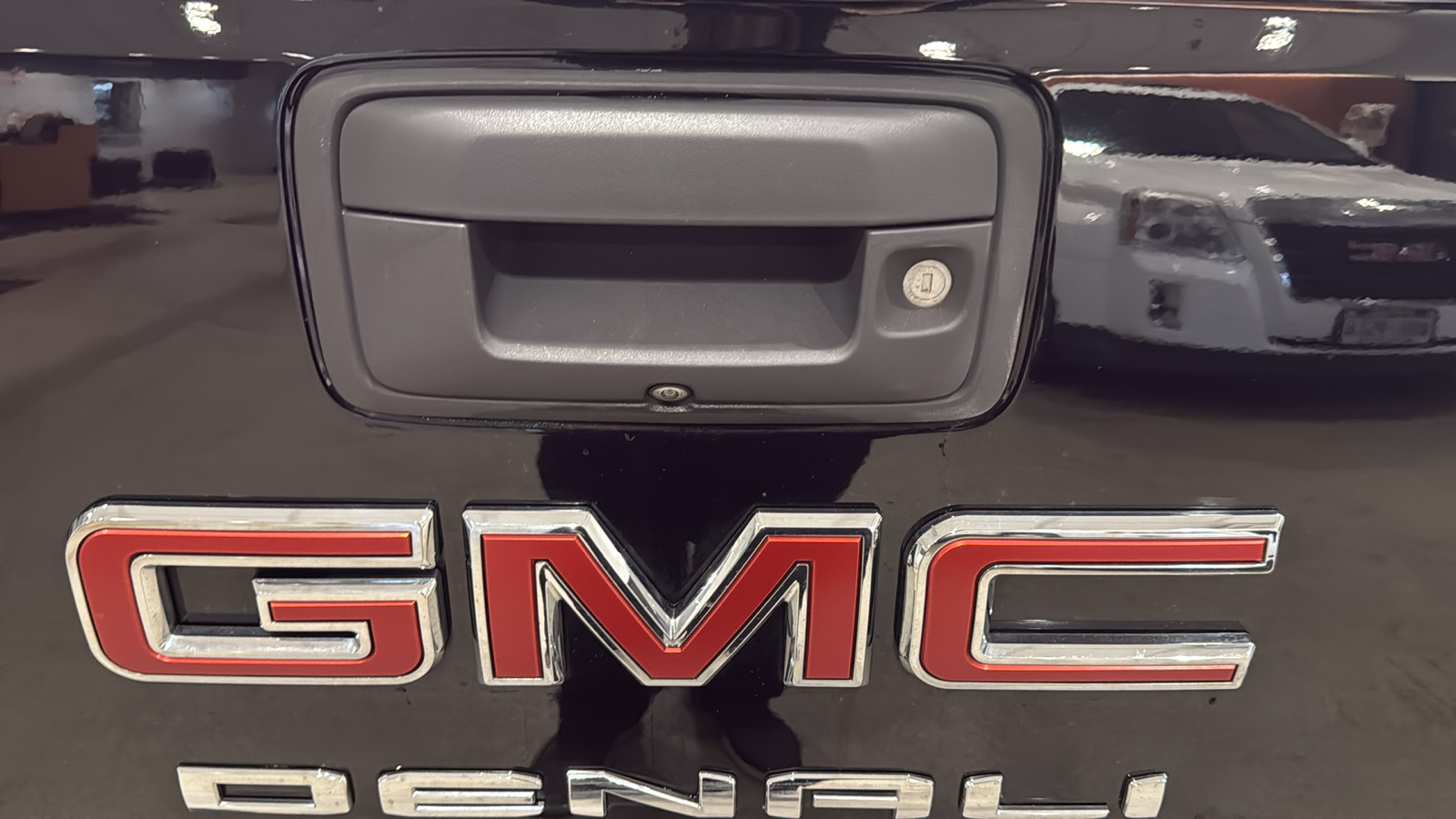 2021 GMC Canyon Denali 9