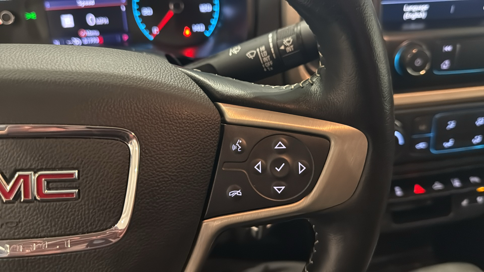 2021 GMC Canyon Denali 29