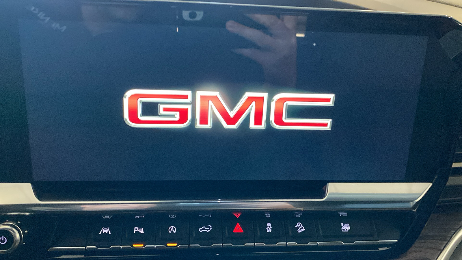 2024 GMC Sierra 1500 SLT 26