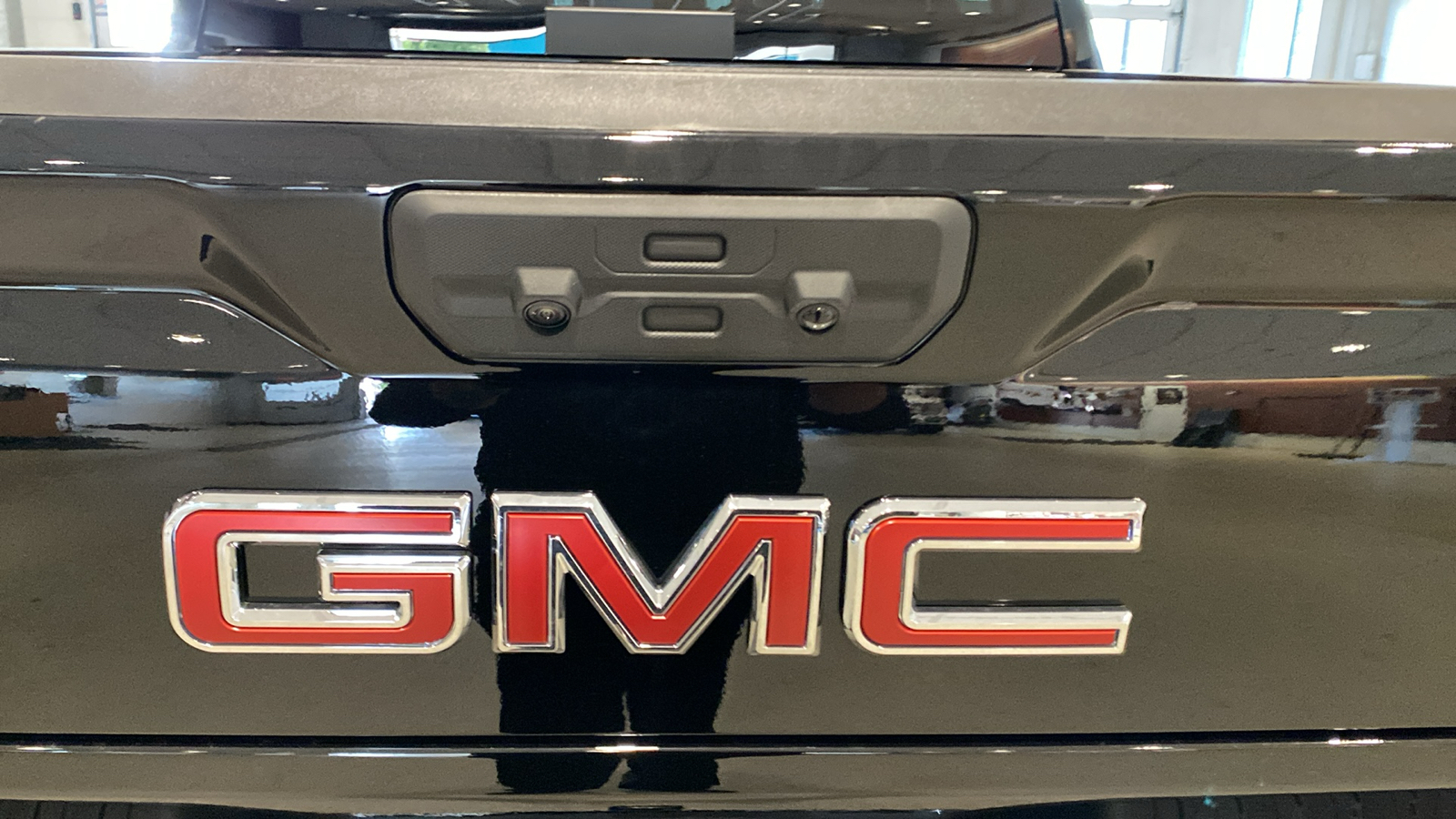 2024 GMC Sierra 1500 AT4X 9