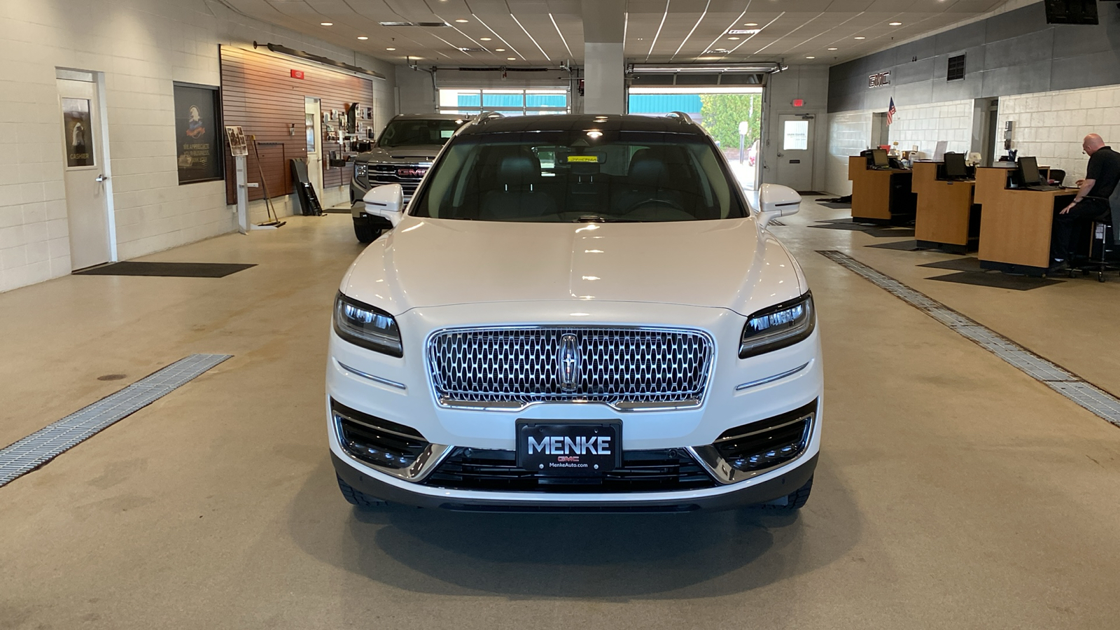 2019 Lincoln Nautilus Reserve 3