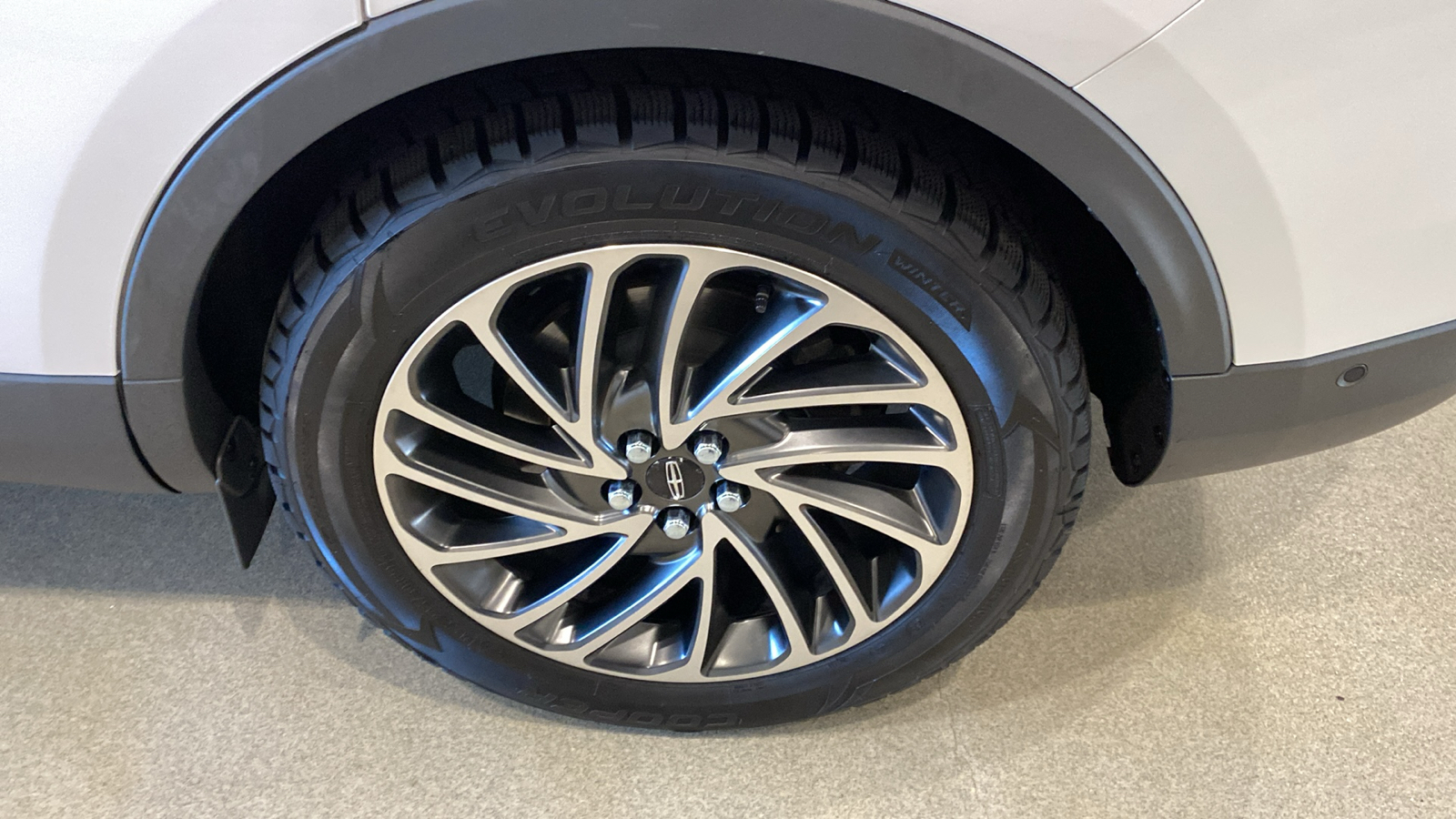 2019 Lincoln Nautilus Reserve 10