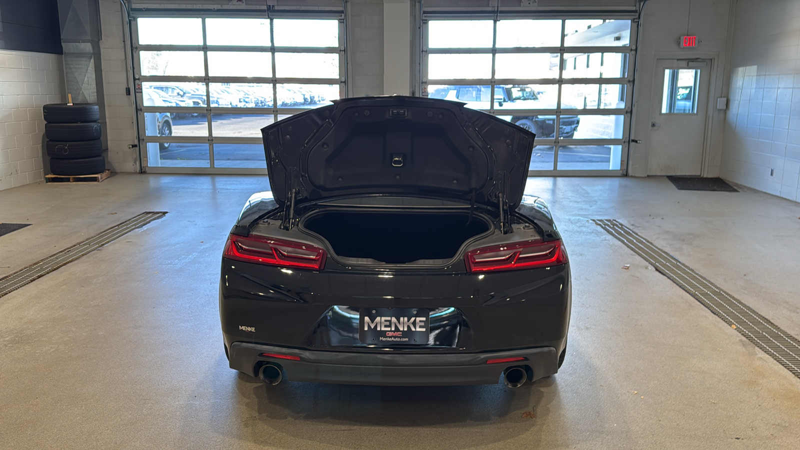 2018 Chevrolet Camaro 1LT 14