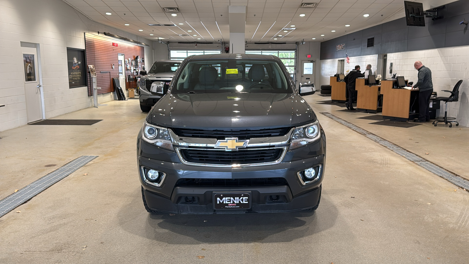 2017 Chevrolet Colorado LT 3