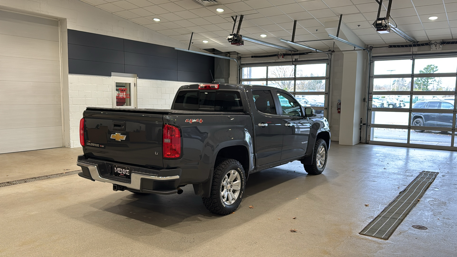 2017 Chevrolet Colorado LT 6