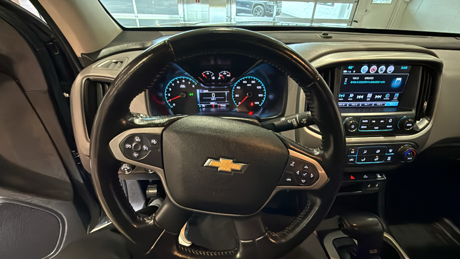 2017 Chevrolet Colorado LT 29