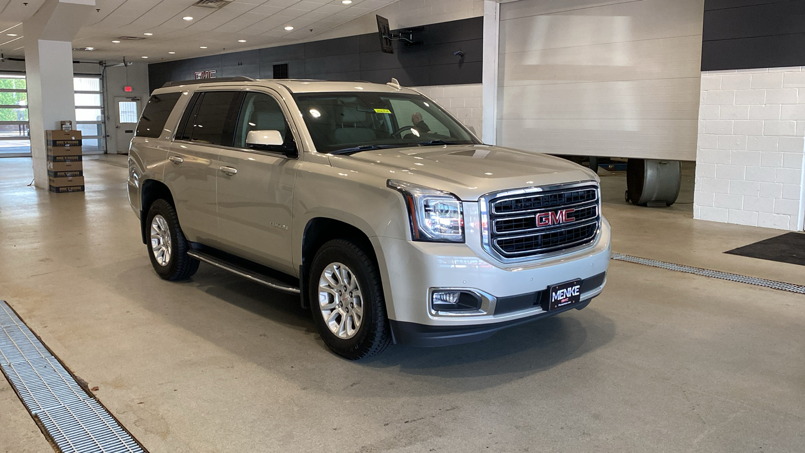 2017 GMC Yukon SLT 4