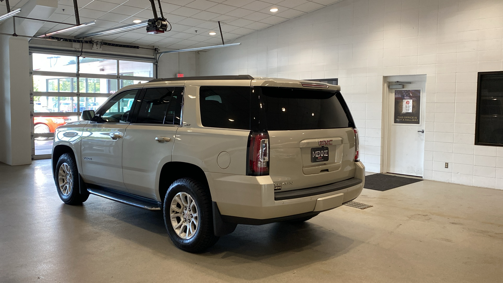 2017 GMC Yukon SLT 8