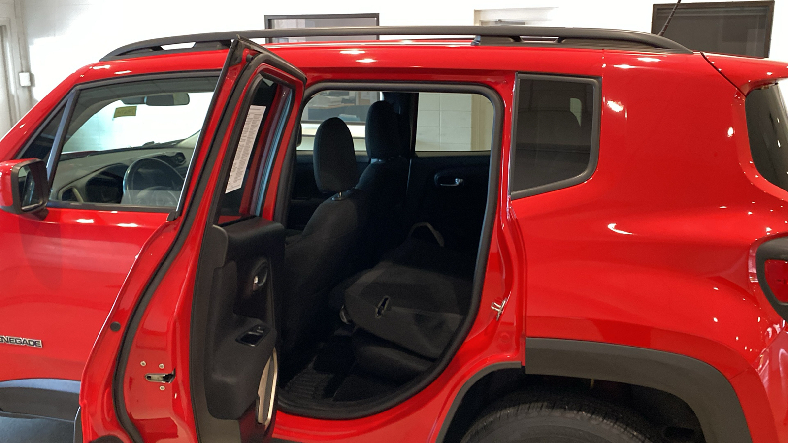 2017 Jeep Renegade Latitude 19