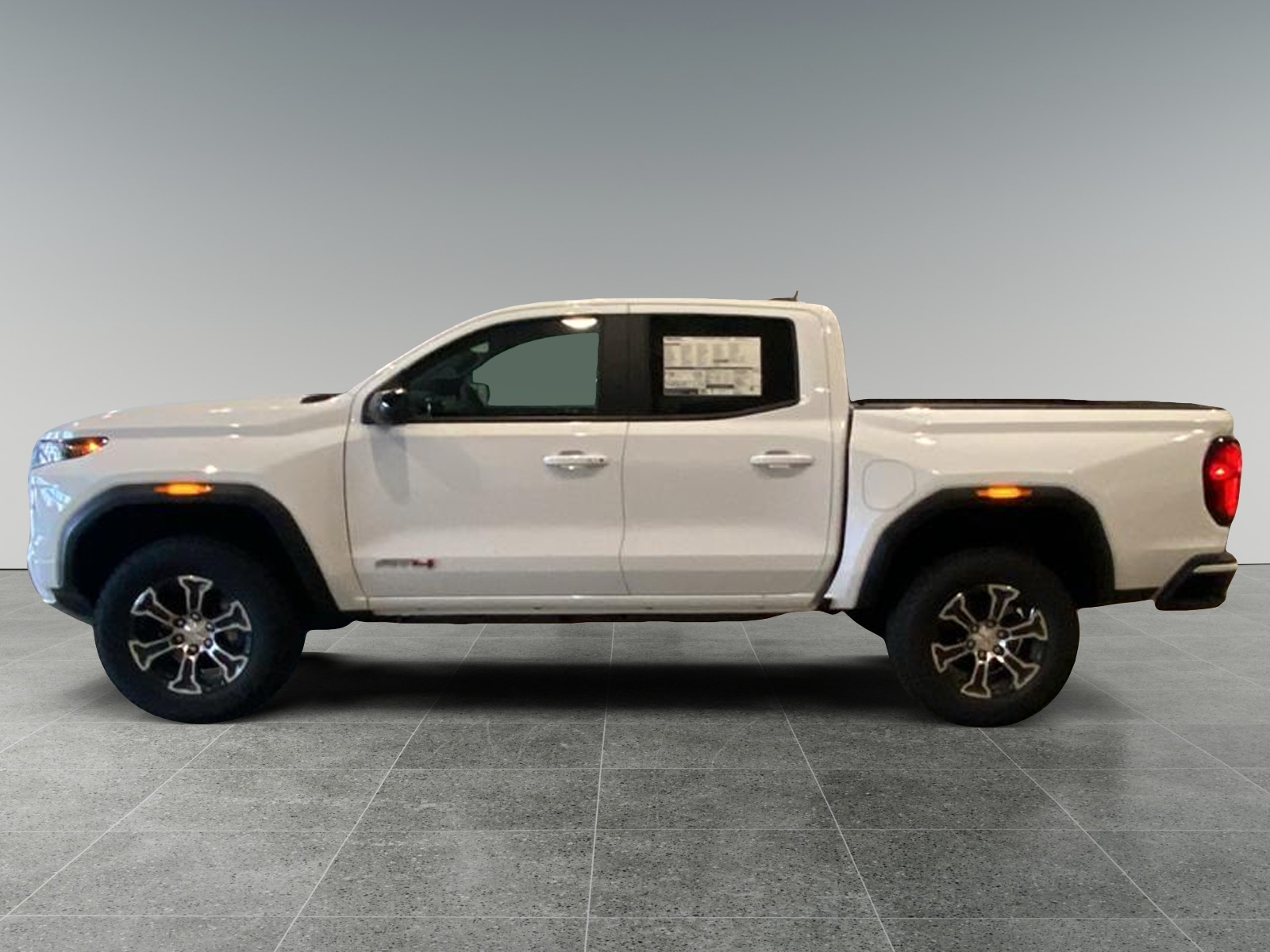 2024 GMC Canyon AT4 1