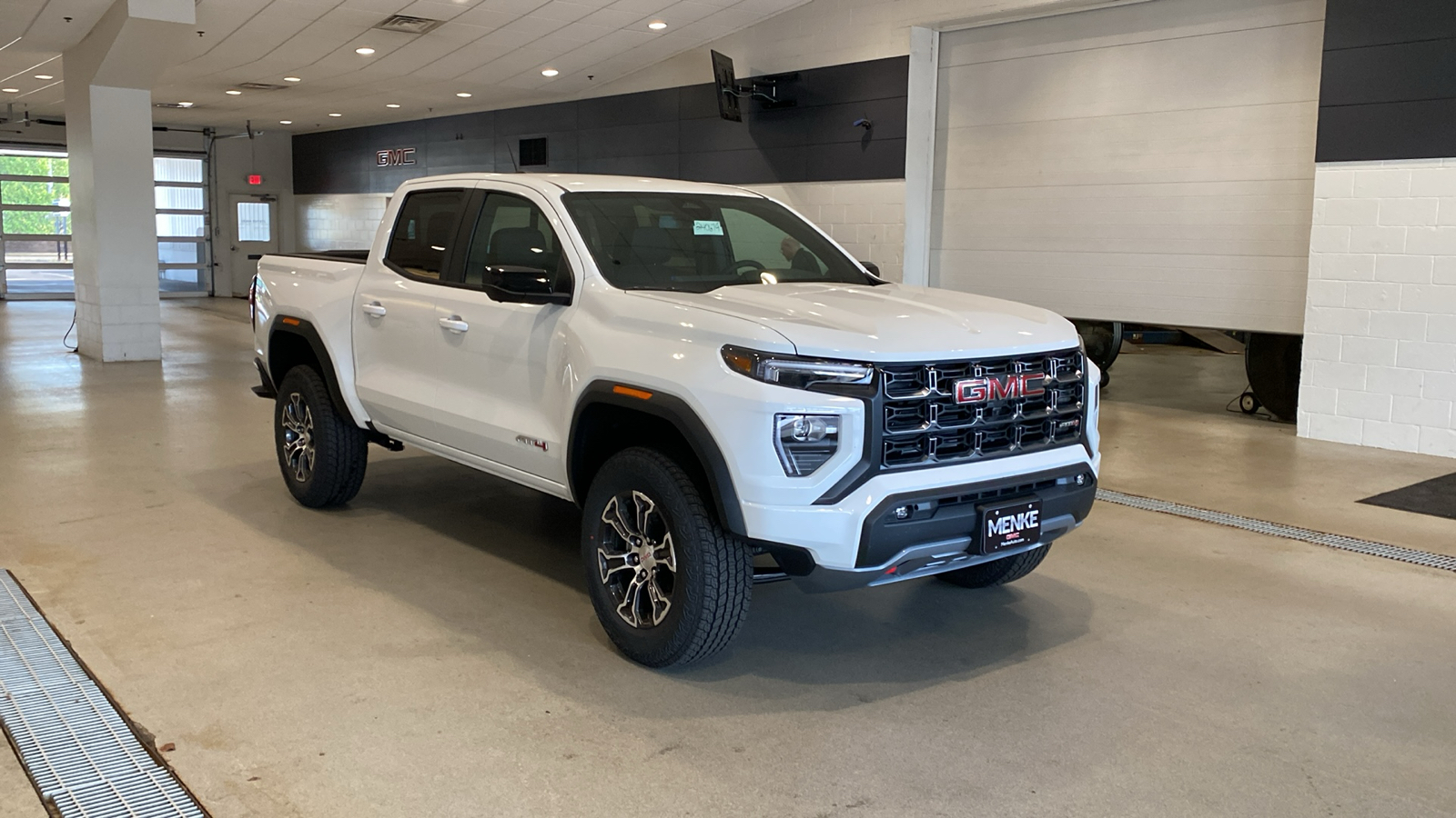 2024 GMC Canyon AT4 4