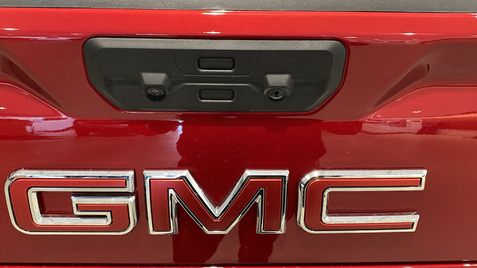 2024 GMC Sierra 1500 SLT 9