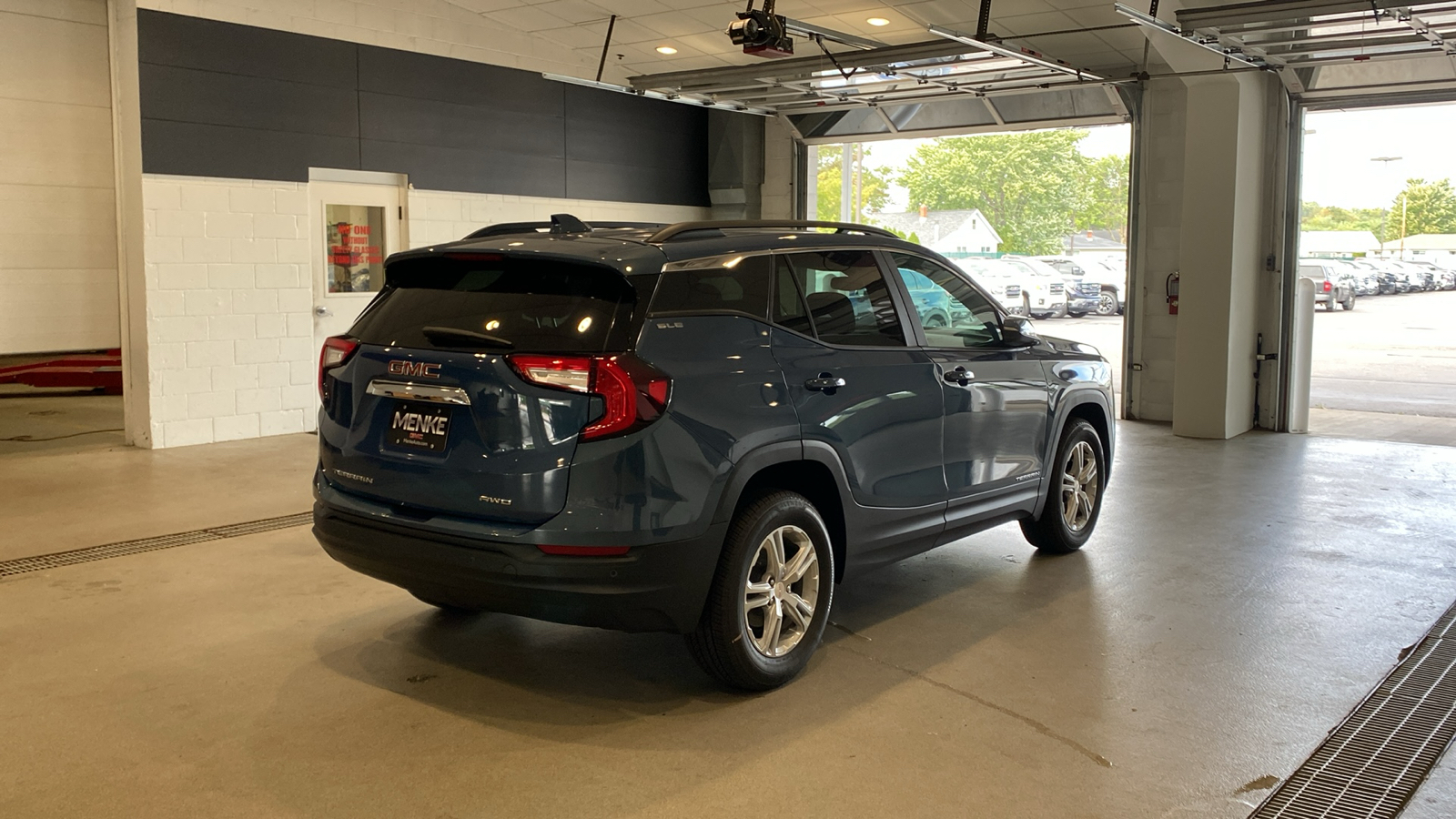 2024 GMC Terrain SLE 6