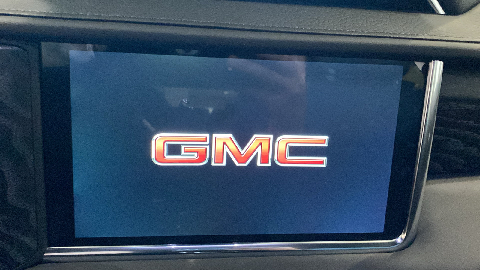 2024 GMC Yukon XL Denali 26