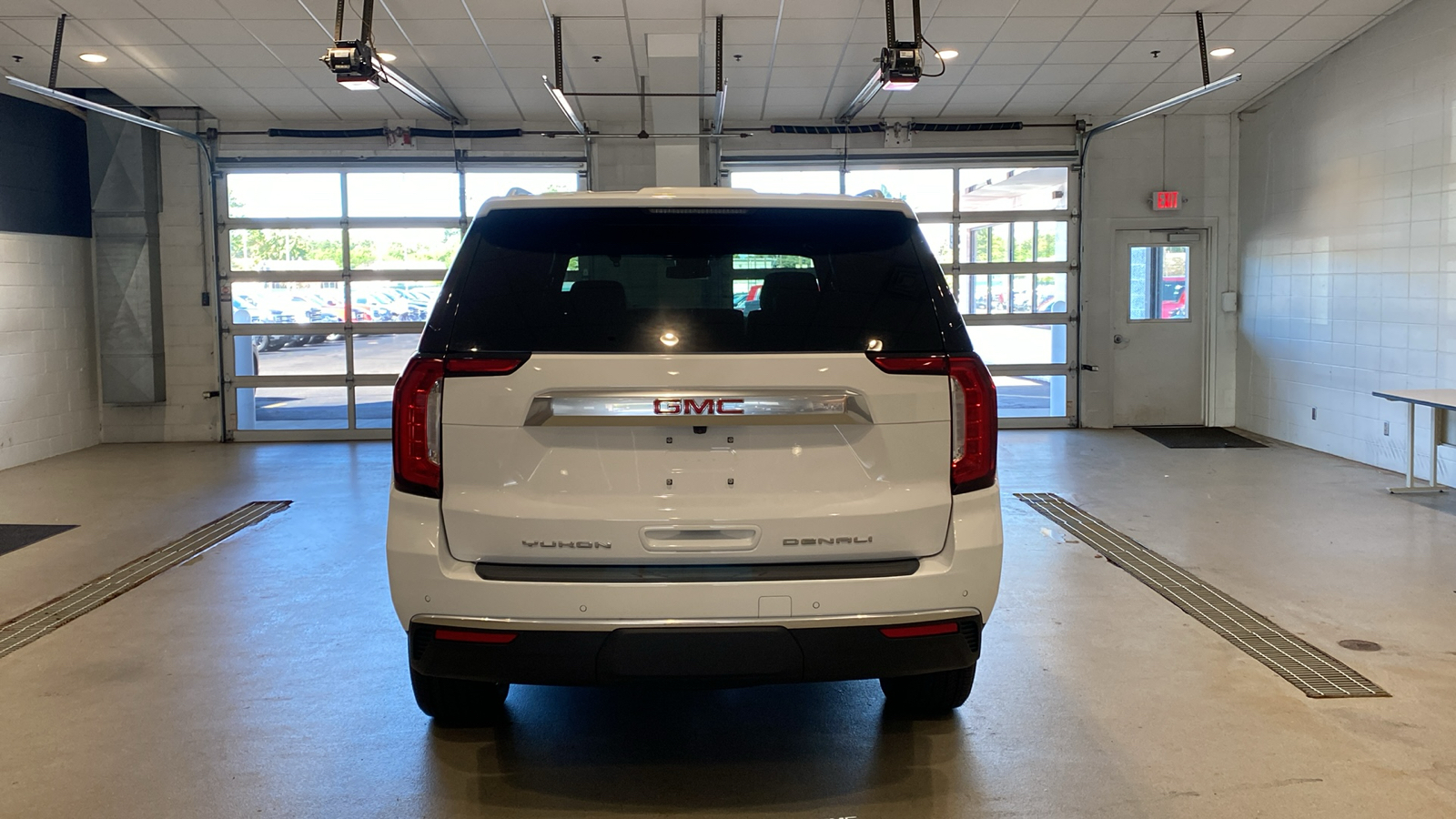 2024 GMC Yukon Denali 7