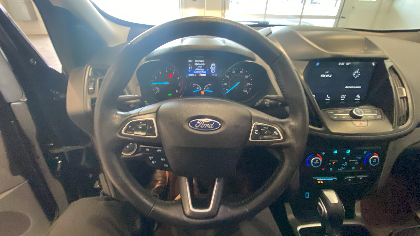 2019 Ford Escape SEL 31