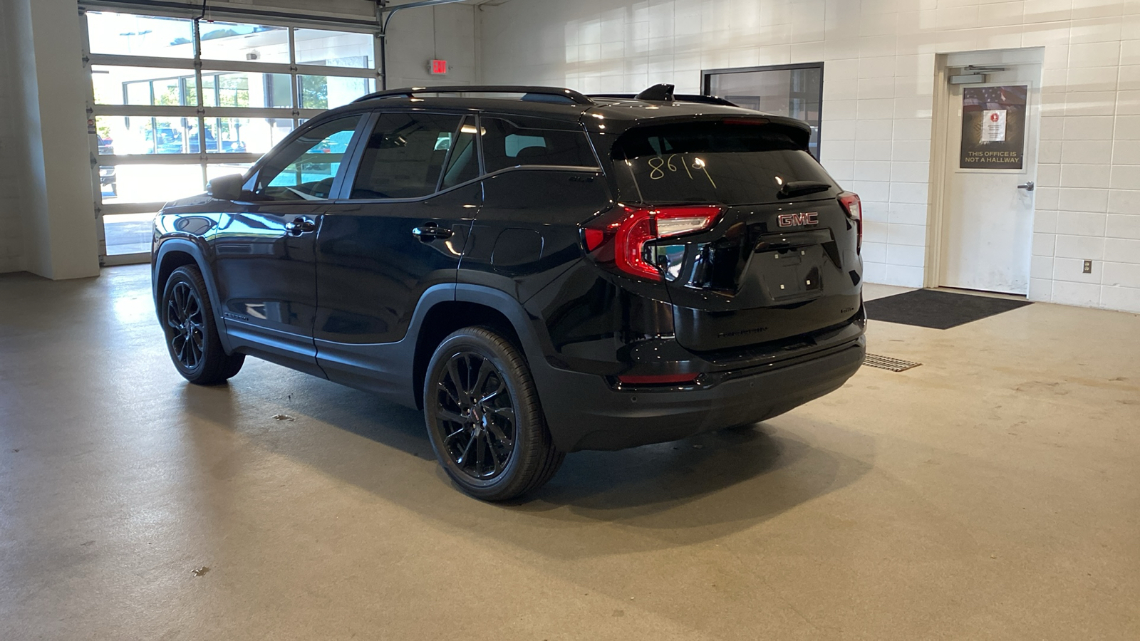 2024 GMC Terrain SLE 8