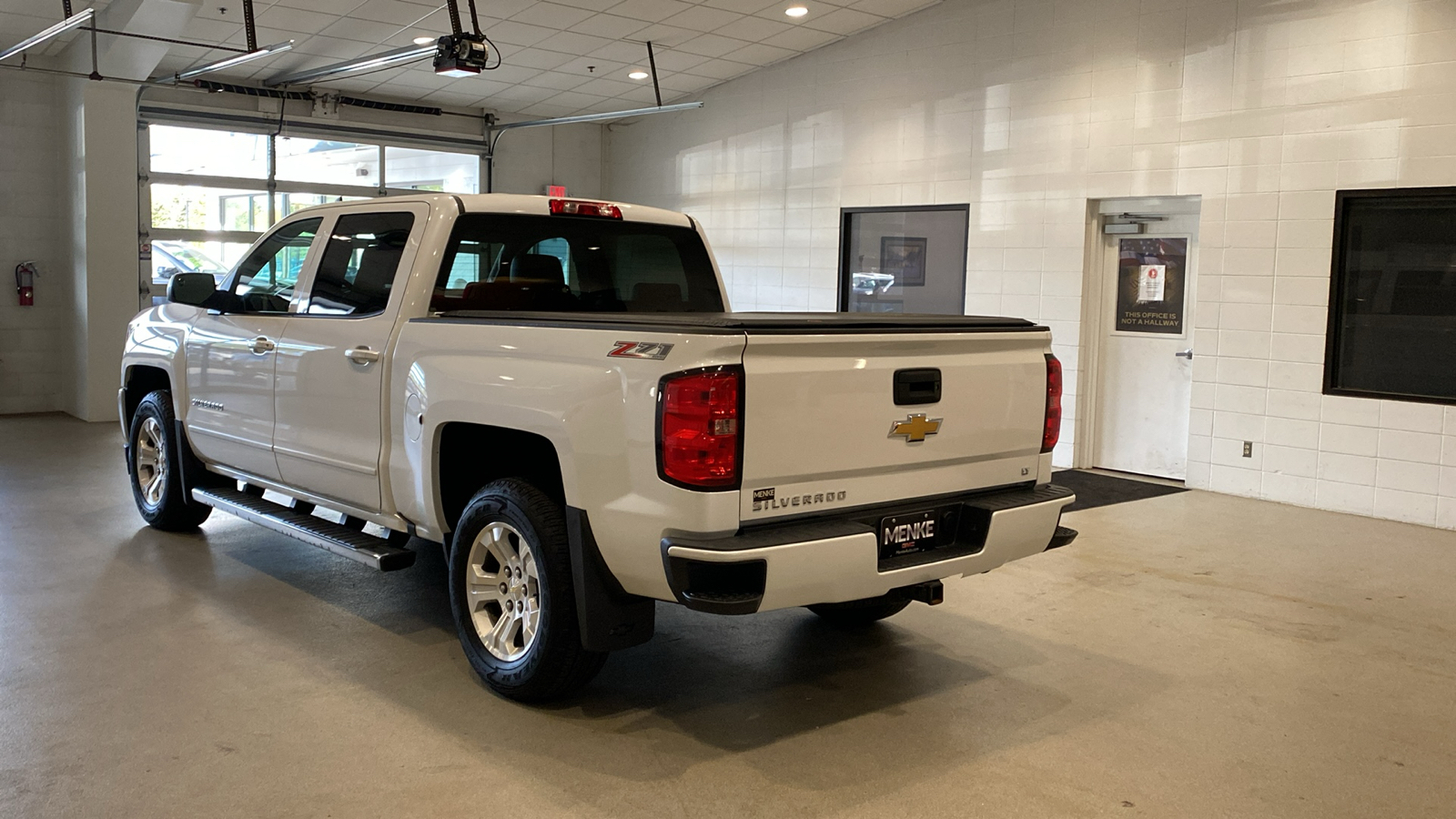 2017 Chevrolet Silverado 1500 LT 8