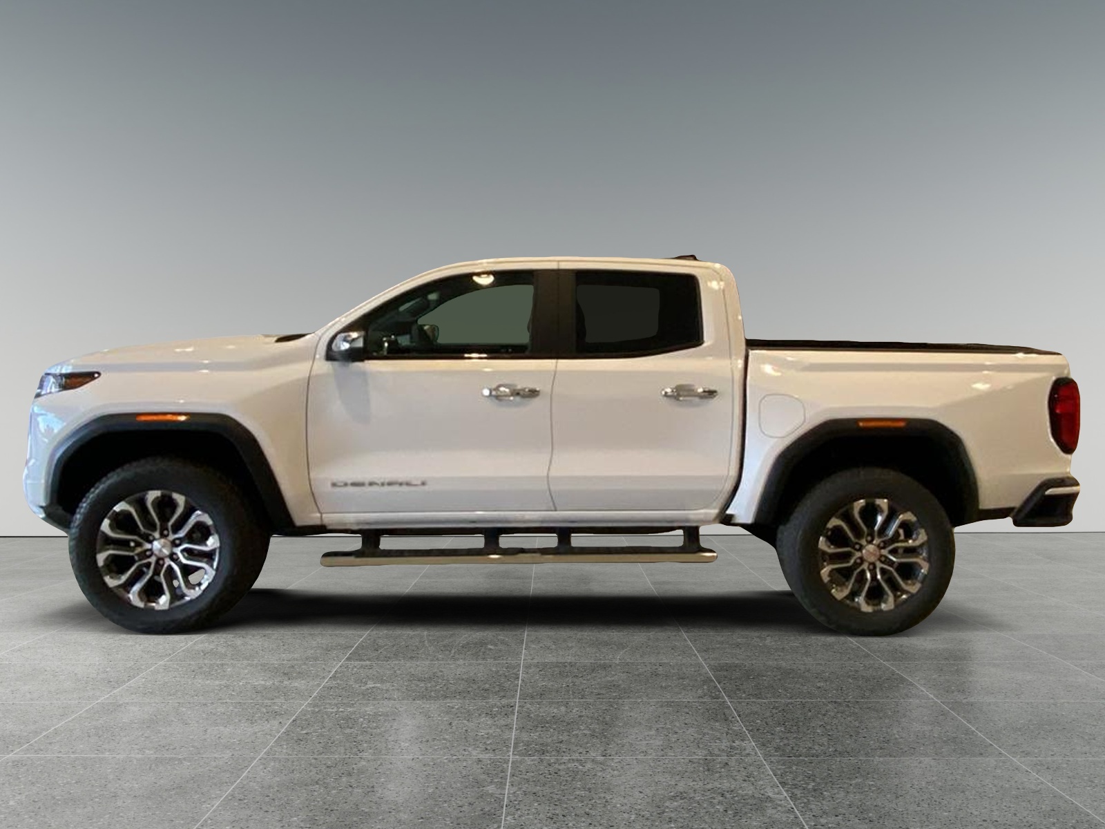 2024 GMC Canyon Denali 1