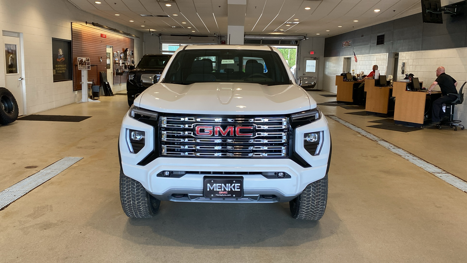 2024 GMC Canyon Denali 3