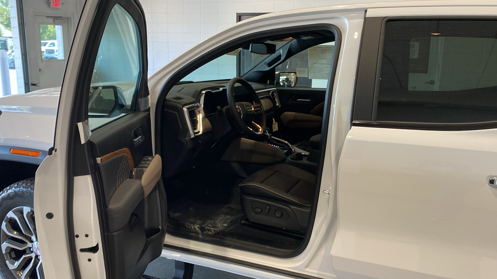 2024 GMC Canyon Denali 20