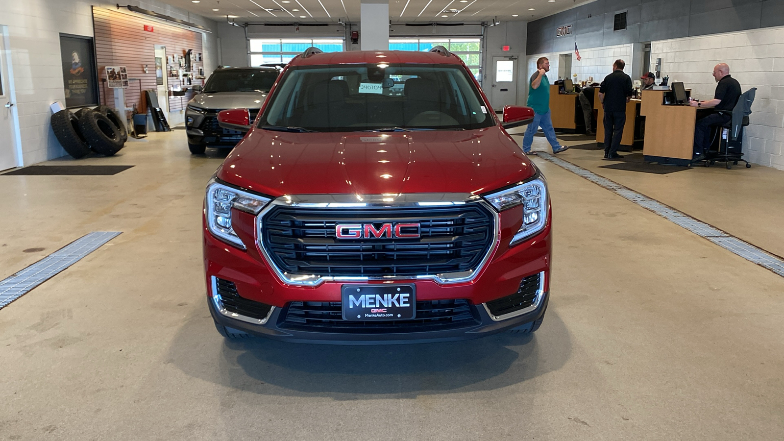 2024 GMC Terrain SLE 3