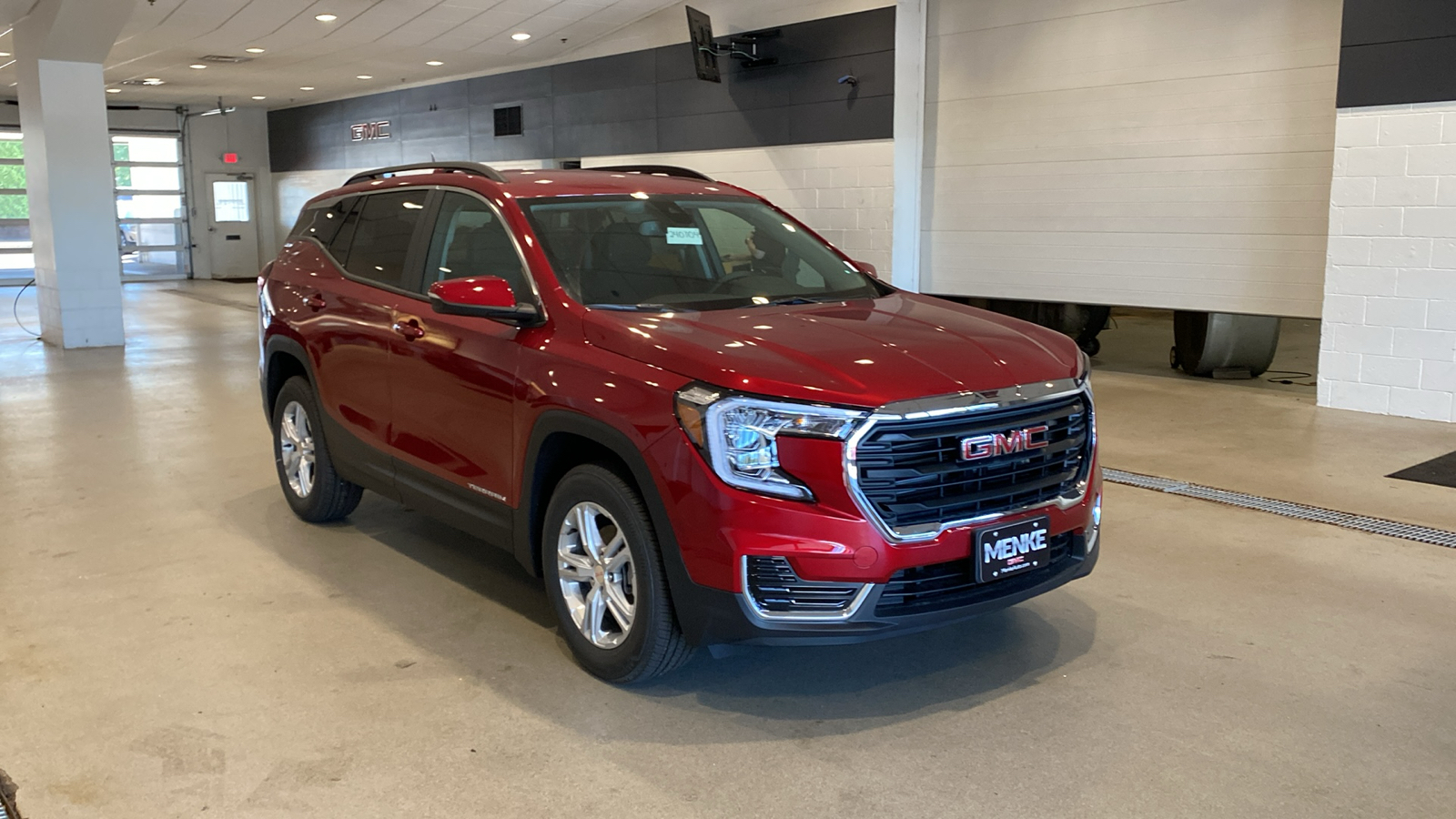 2024 GMC Terrain SLE 4