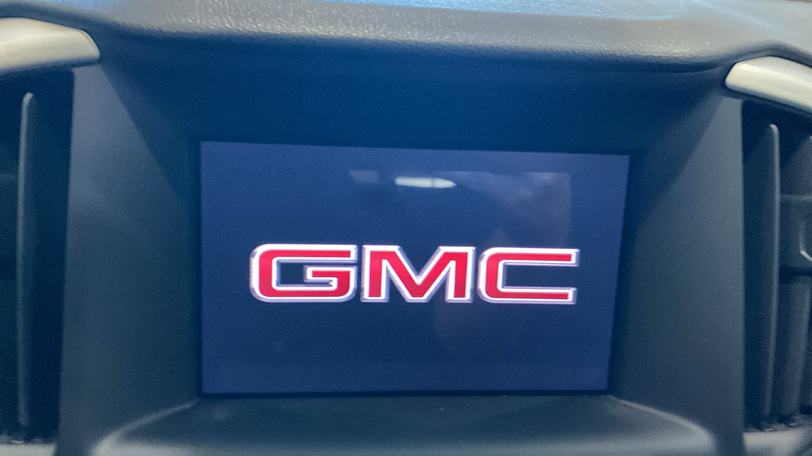 2024 GMC Terrain SLE 26