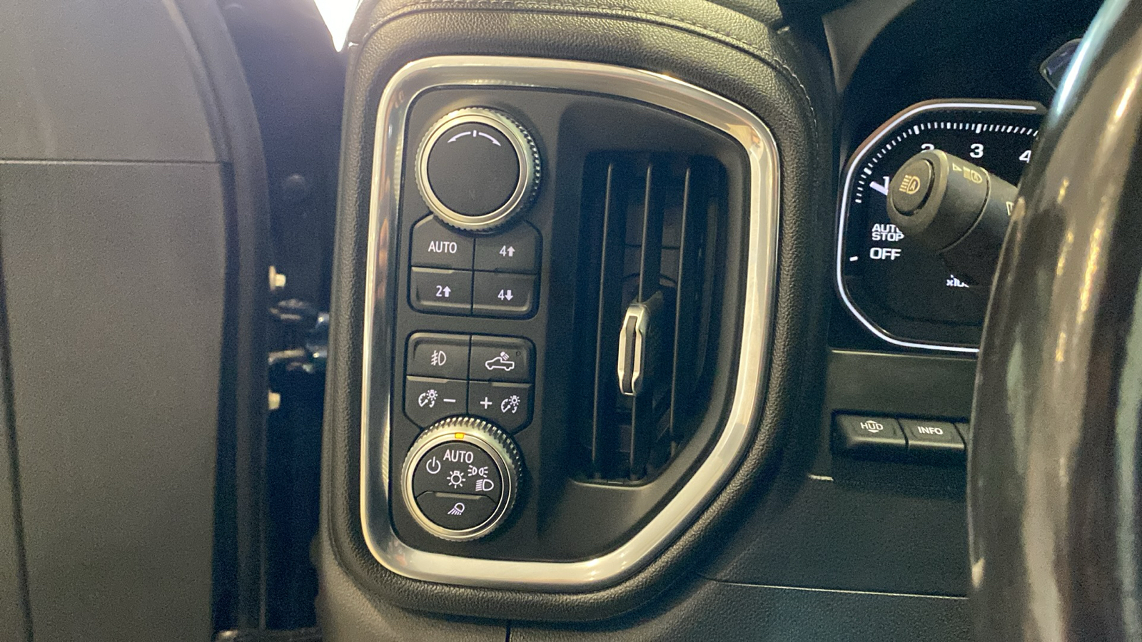 2019 GMC Sierra 1500 Denali 35