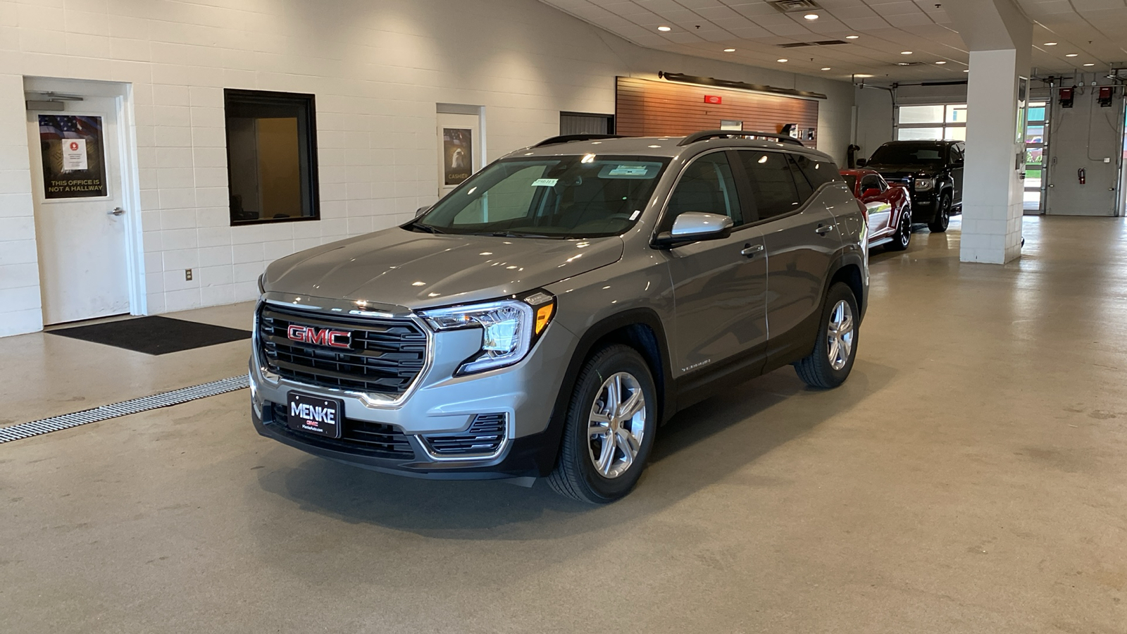 2024 GMC Terrain SLE 2