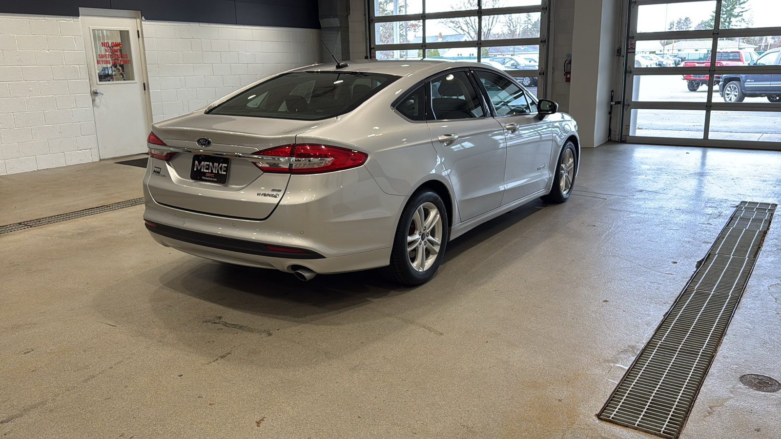 2018 Ford Fusion Hybrid SE 6