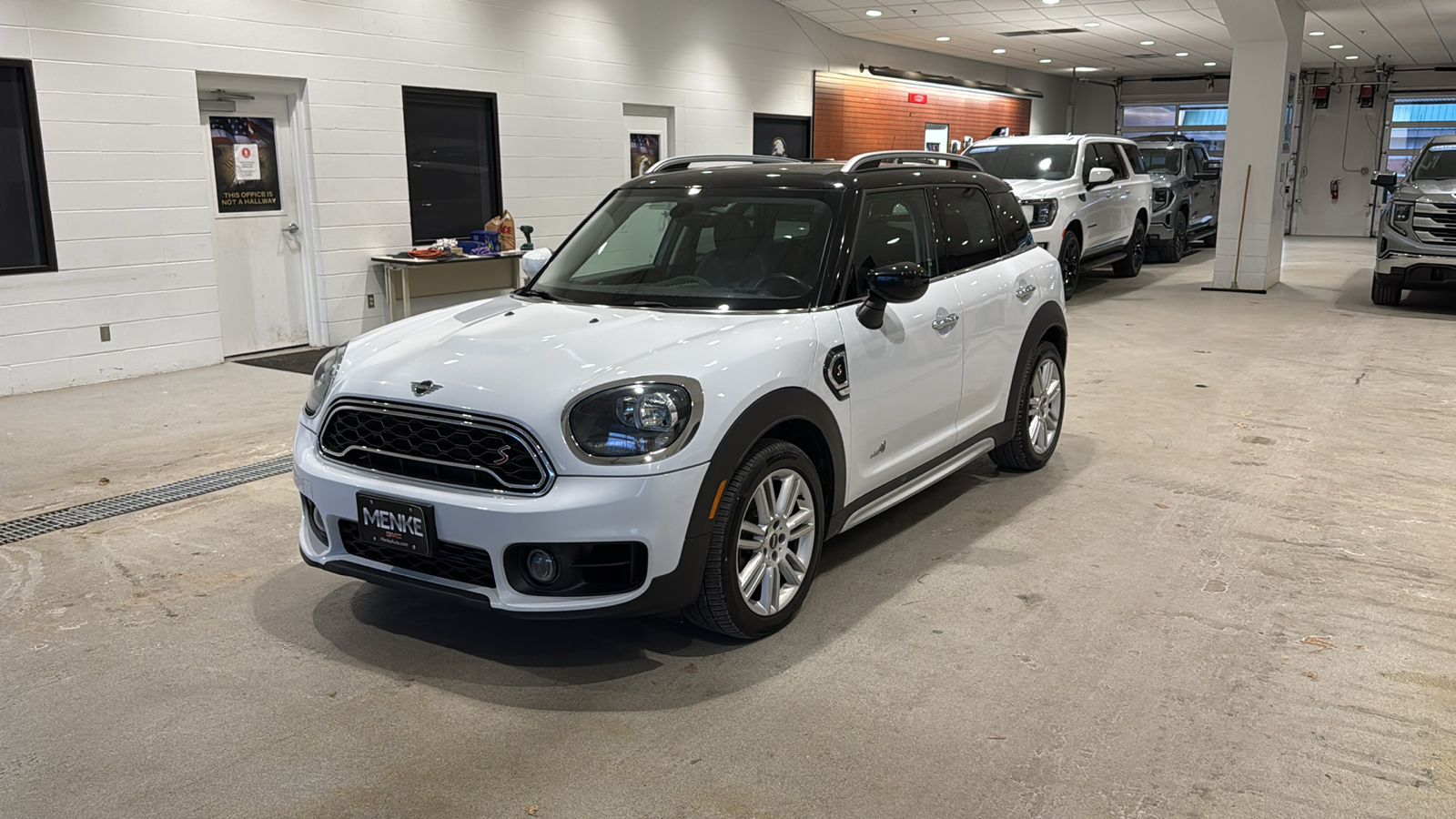 2020 MINI Cooper S Countryman Signature 2