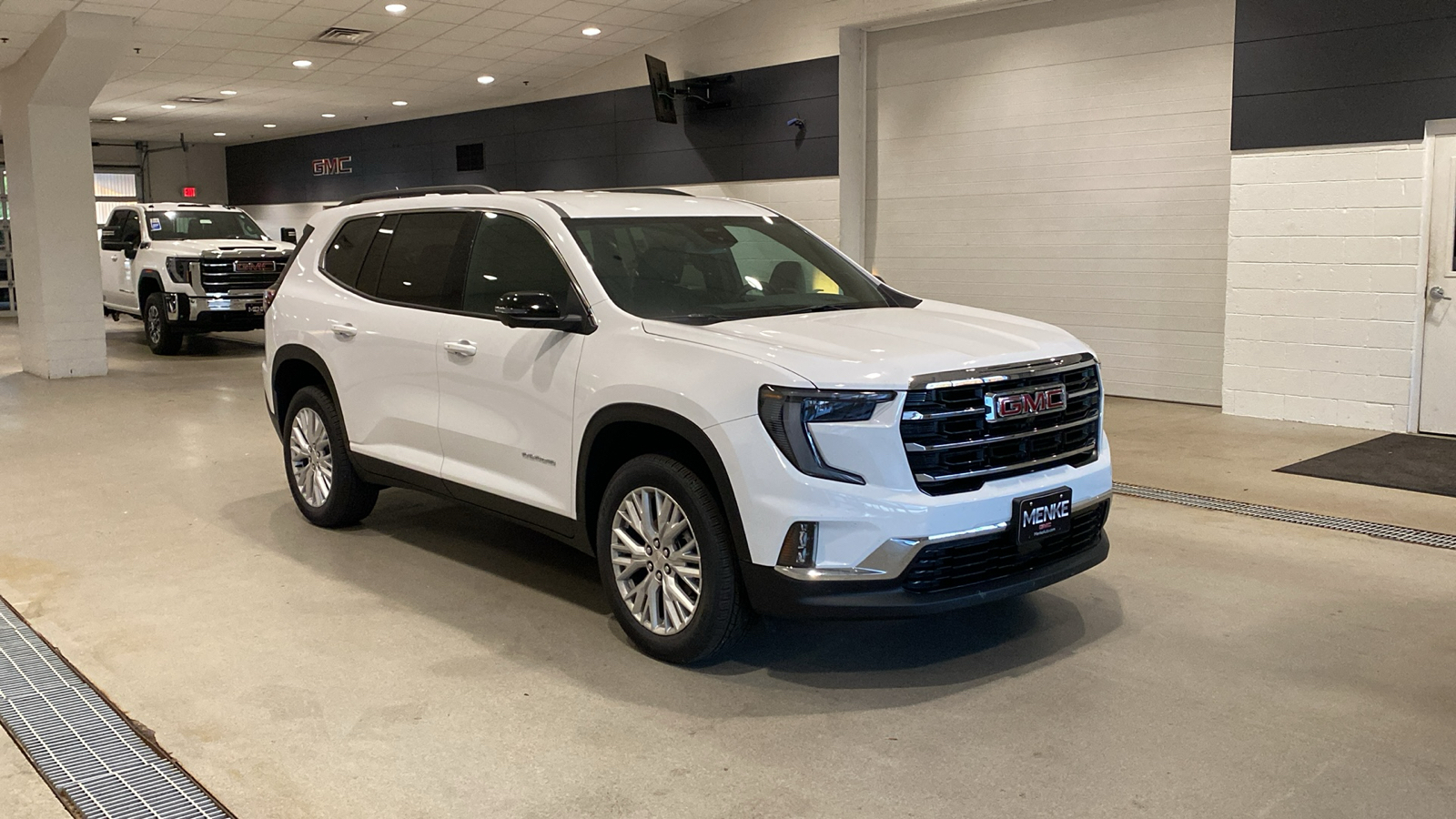 2024 GMC Acadia Elevation 4