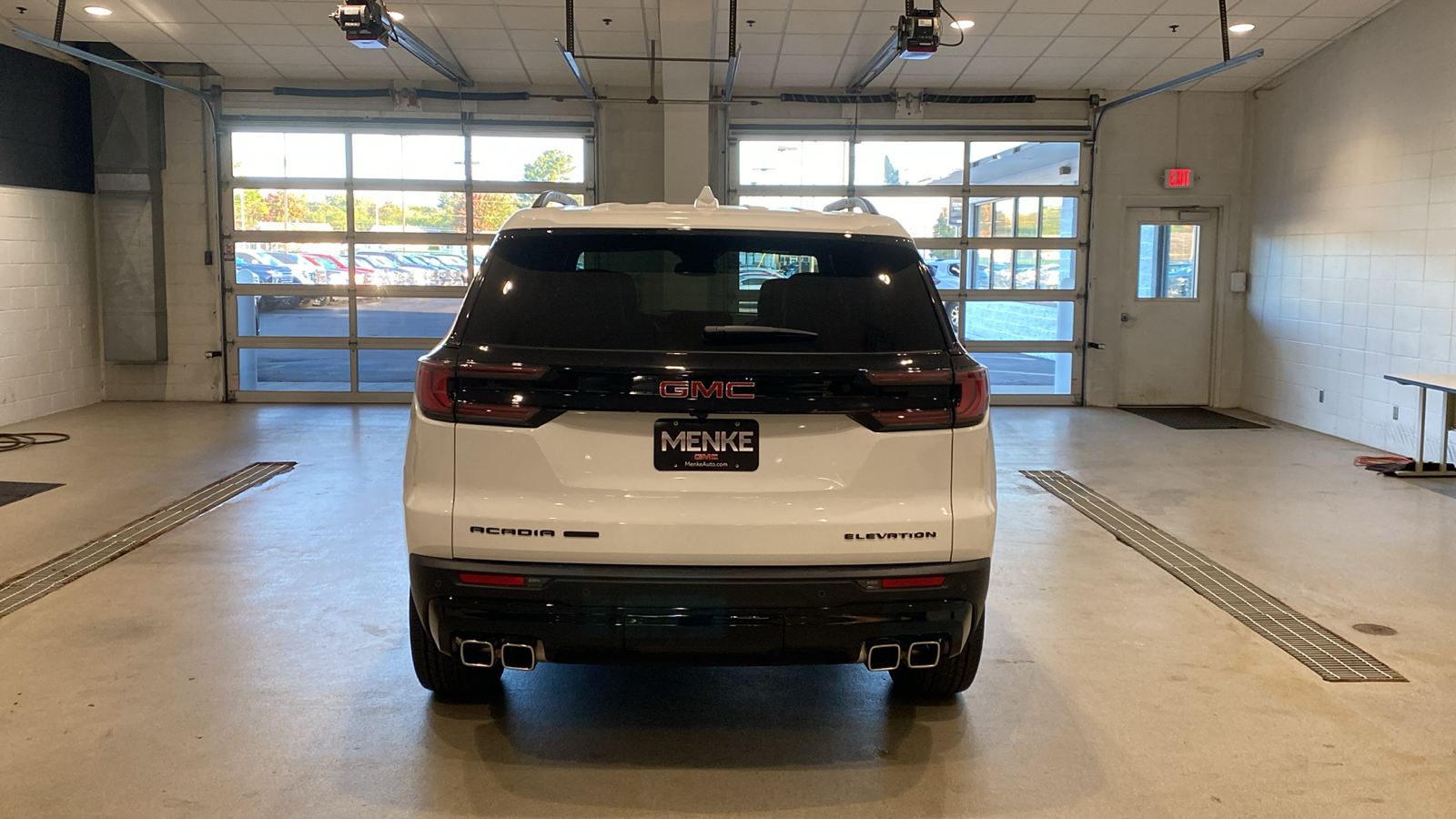 2024 GMC Acadia Elevation 7