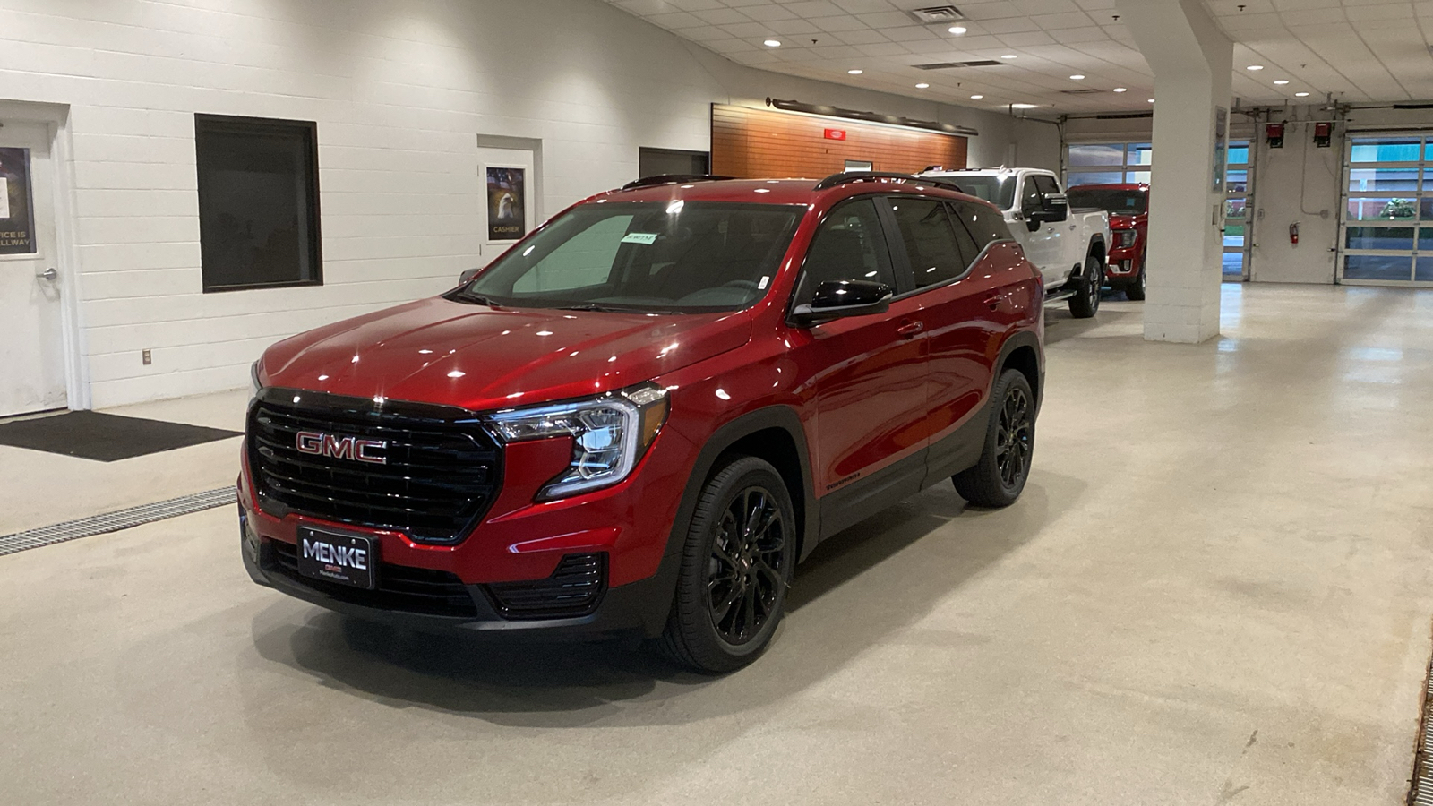 2024 GMC Terrain SLE 2