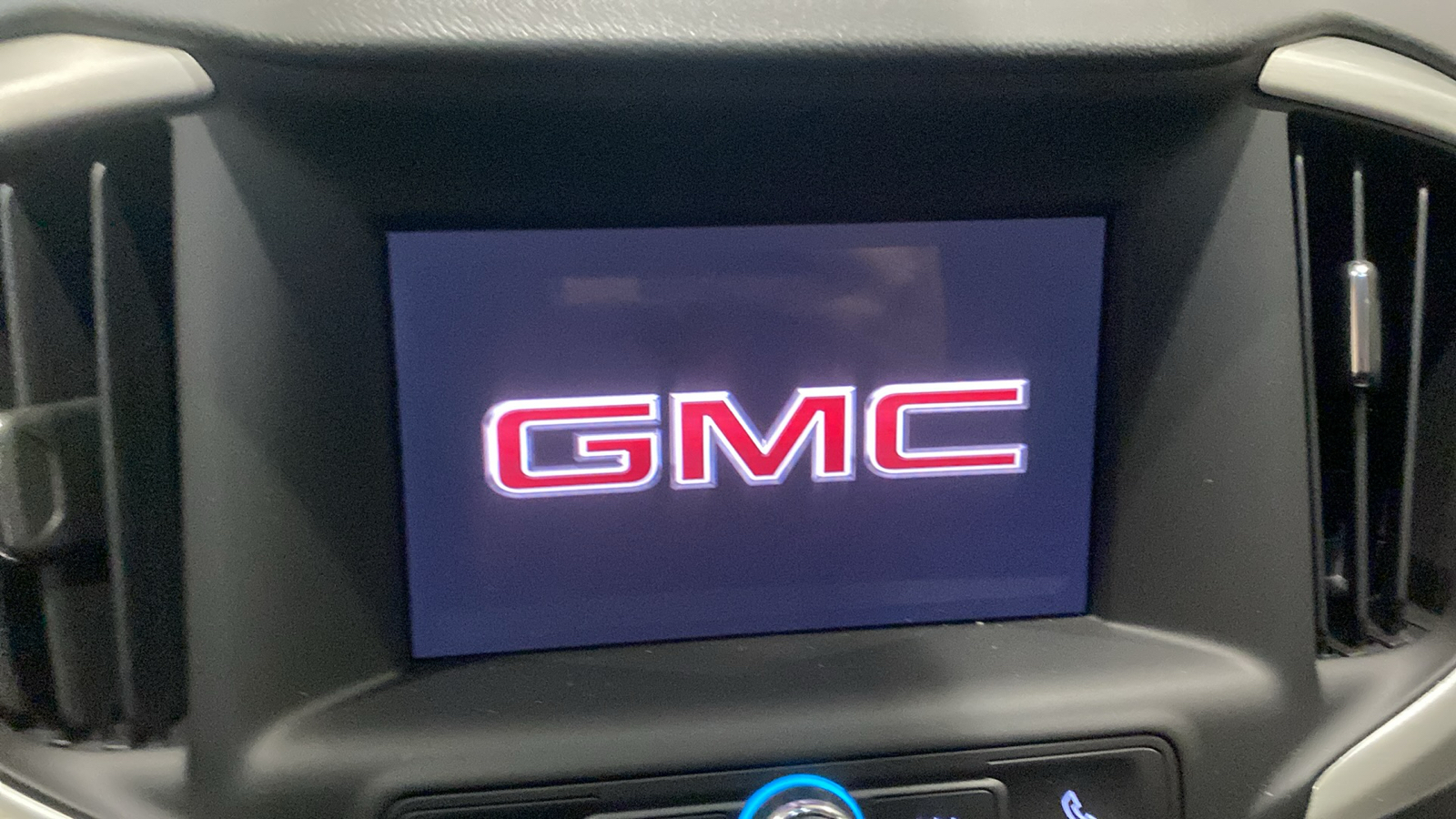 2024 GMC Terrain SLE 26