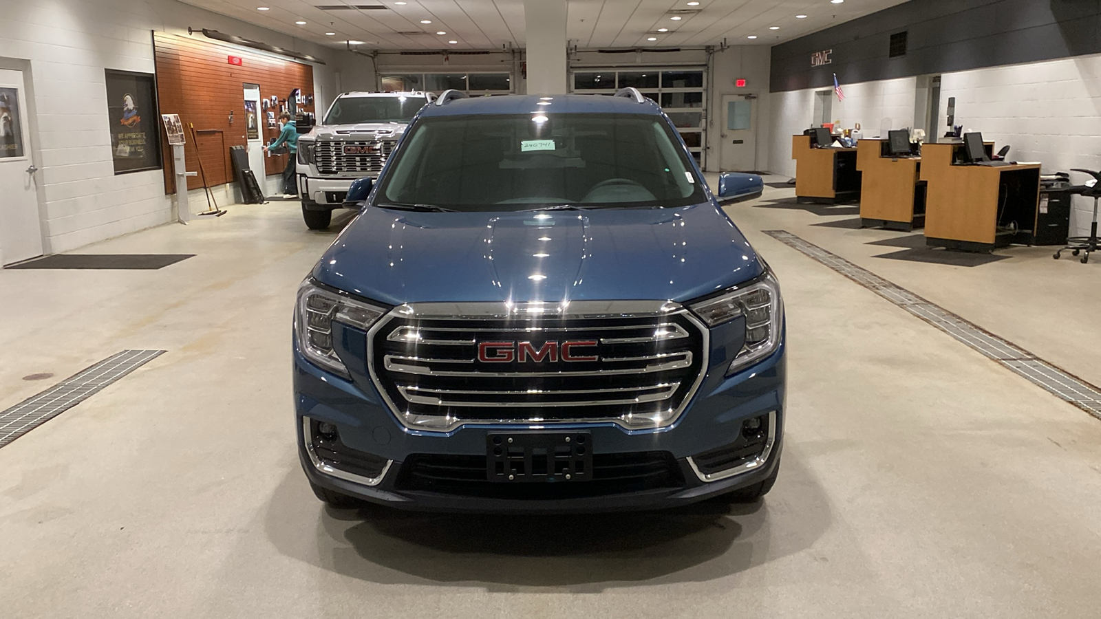 2024 GMC Terrain SLT 3