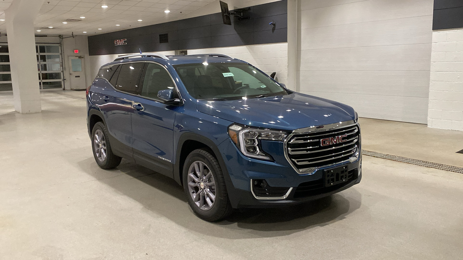 2024 GMC Terrain SLT 4