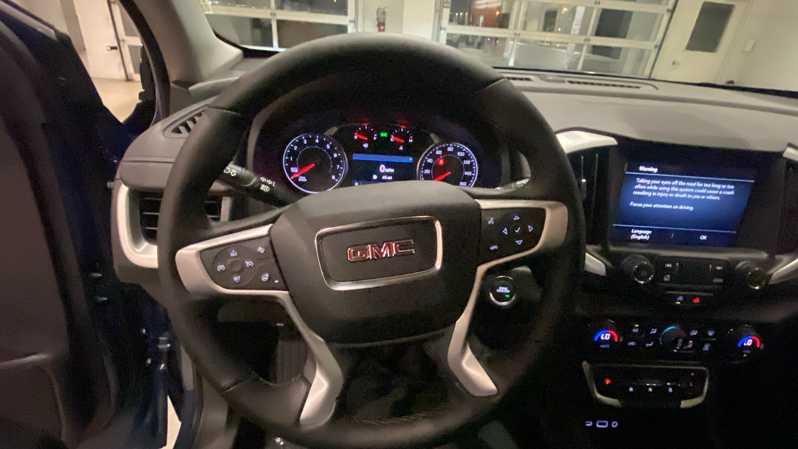 2024 GMC Terrain SLT 31