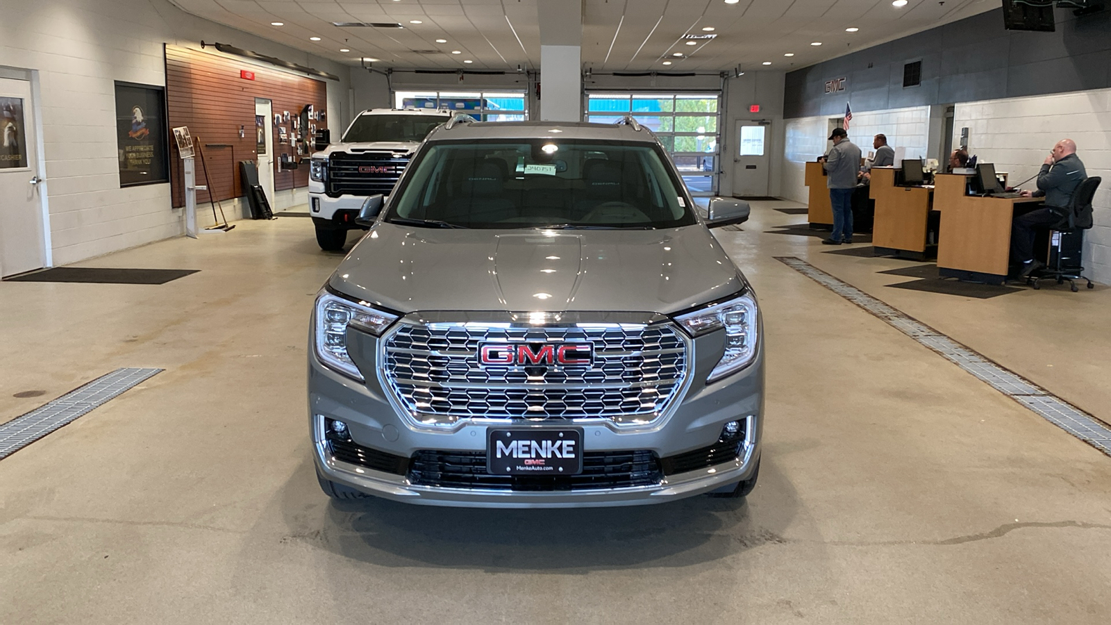 2024 GMC Terrain Denali 3