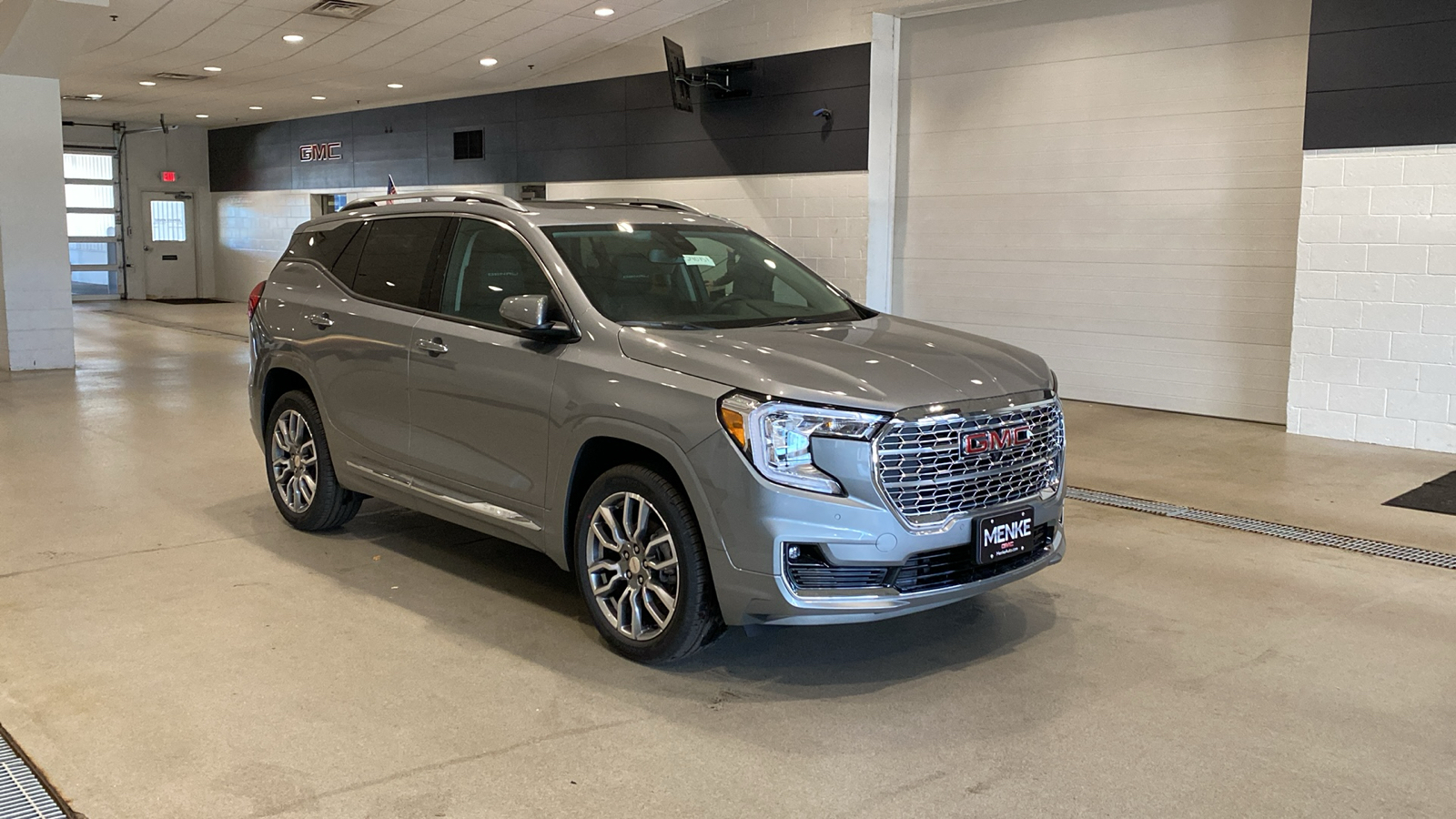 2024 GMC Terrain Denali 4