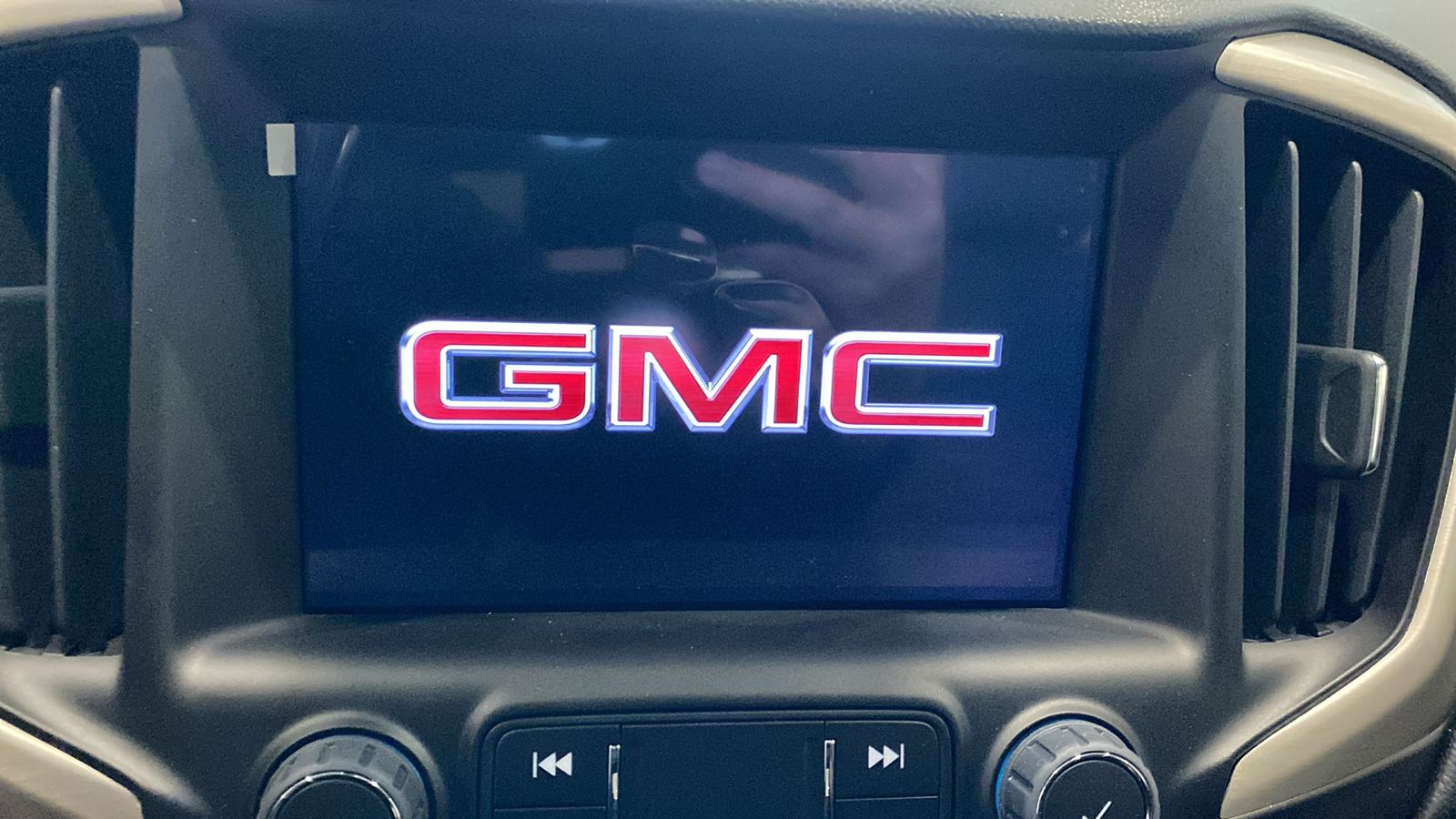 2024 GMC Terrain Denali 28